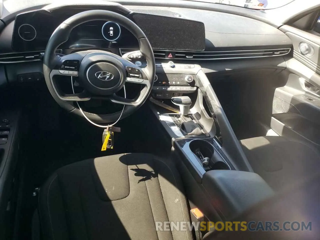 8 Фотография поврежденного автомобиля KMHLS4AGXPU440171 HYUNDAI ELANTRA 2023