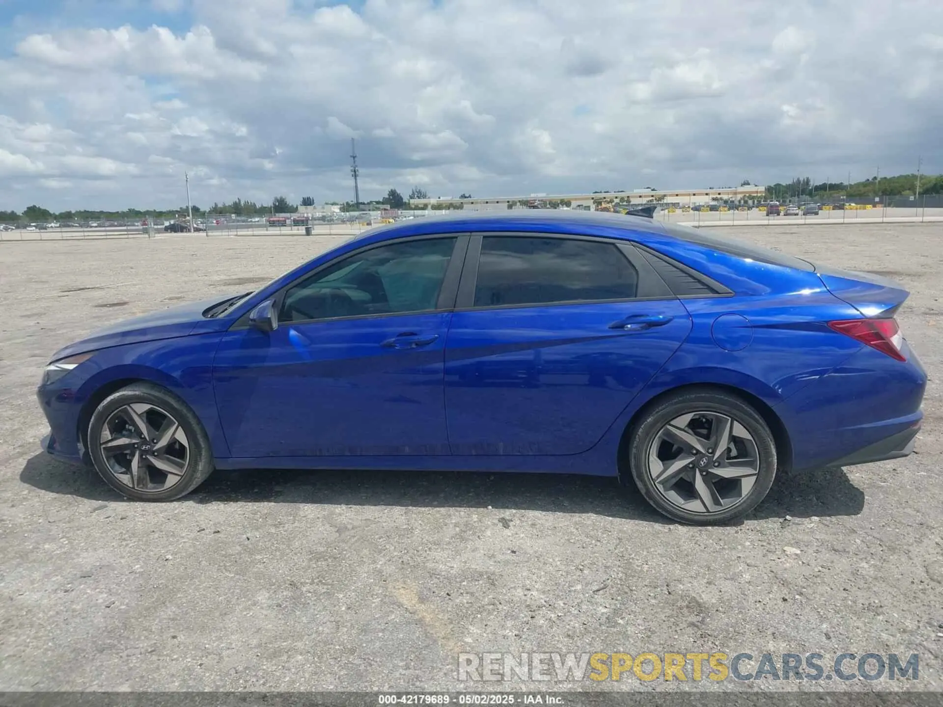 14 Фотография поврежденного автомобиля KMHLS4AGXPU485675 HYUNDAI ELANTRA 2023