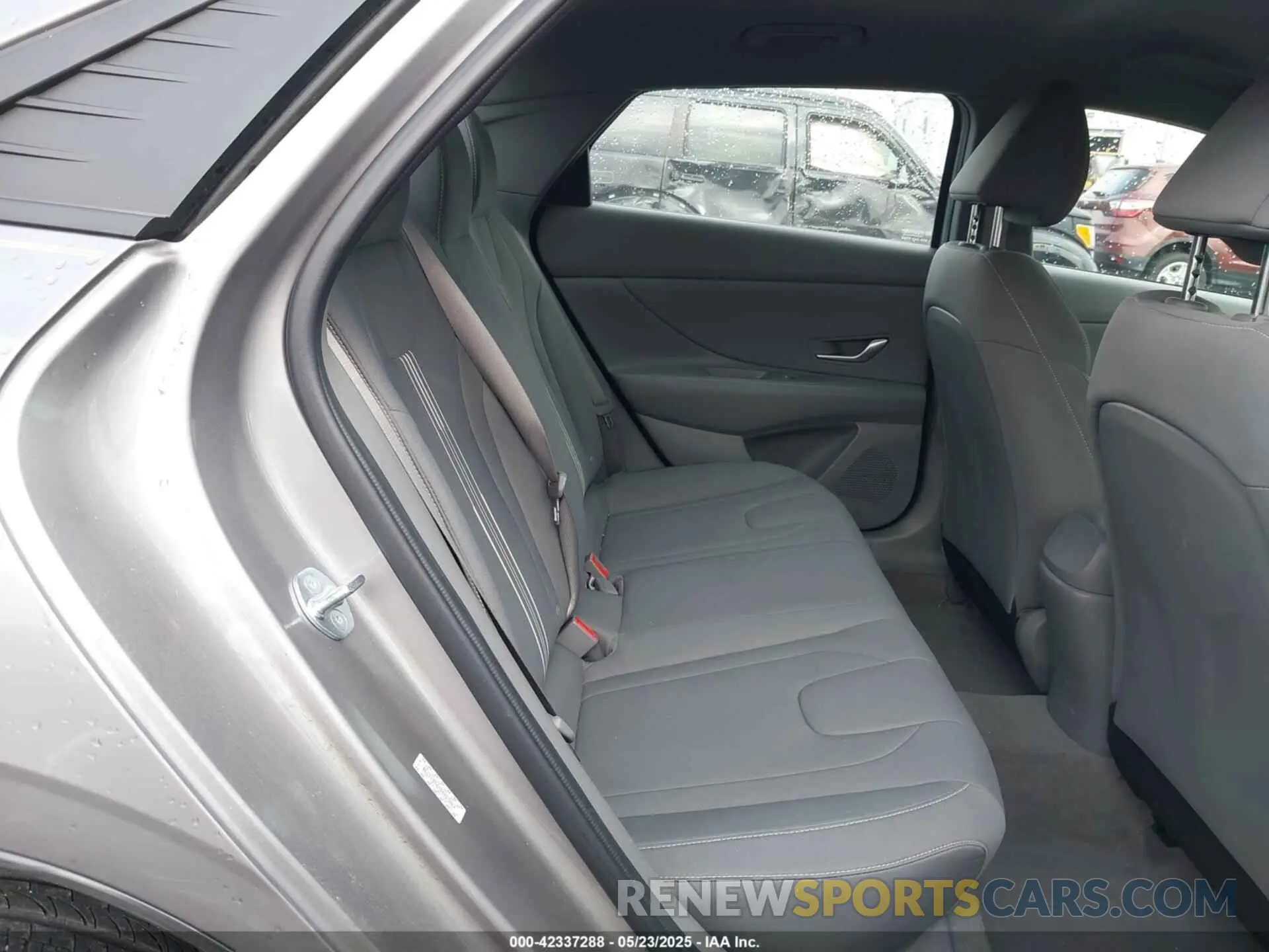 8 Фотография поврежденного автомобиля KMHLS4AGXPU611730 HYUNDAI ELANTRA 2023