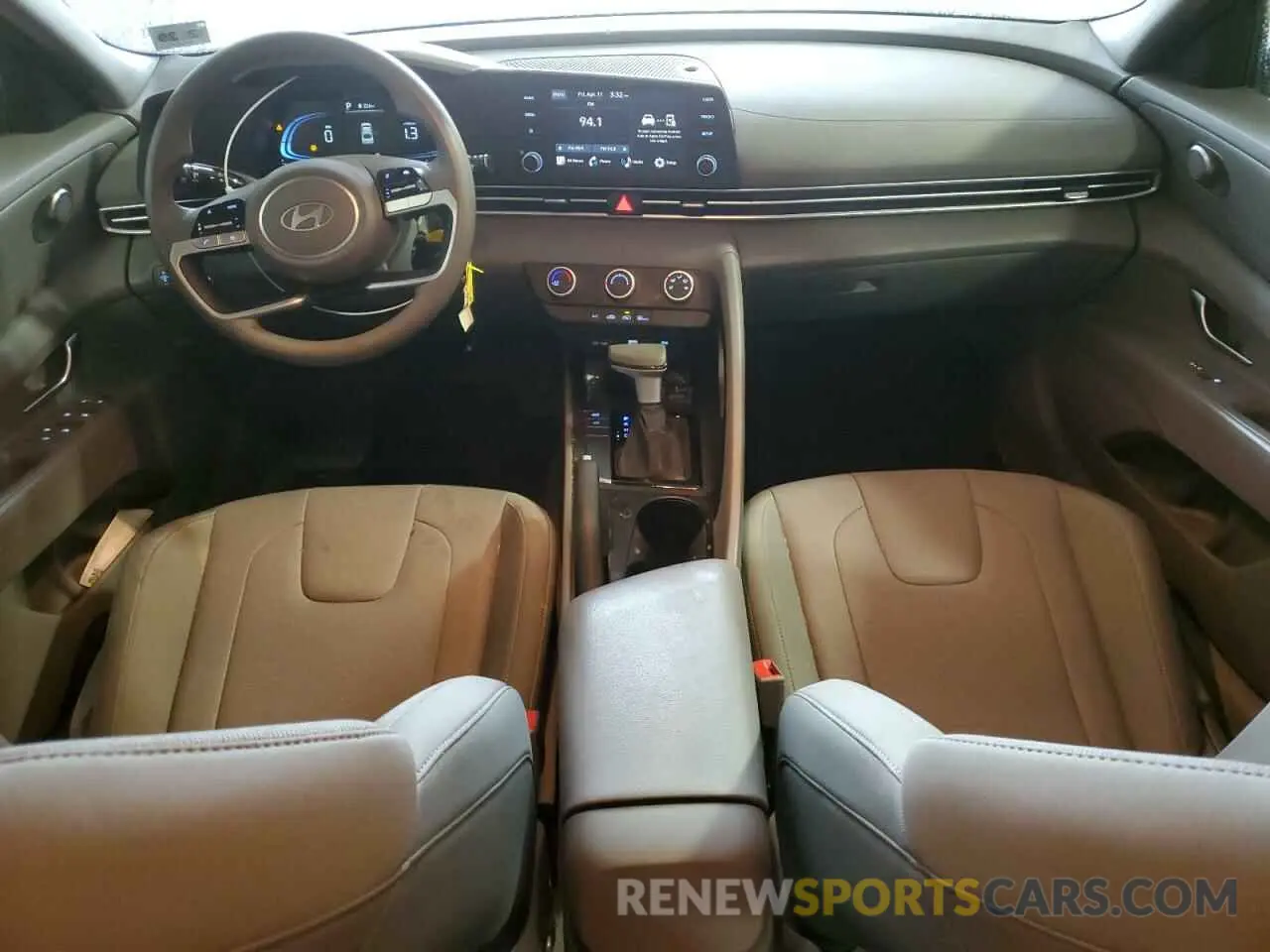 8 Фотография поврежденного автомобиля KMHLL4DG0RU689915 HYUNDAI ELANTRA 2024