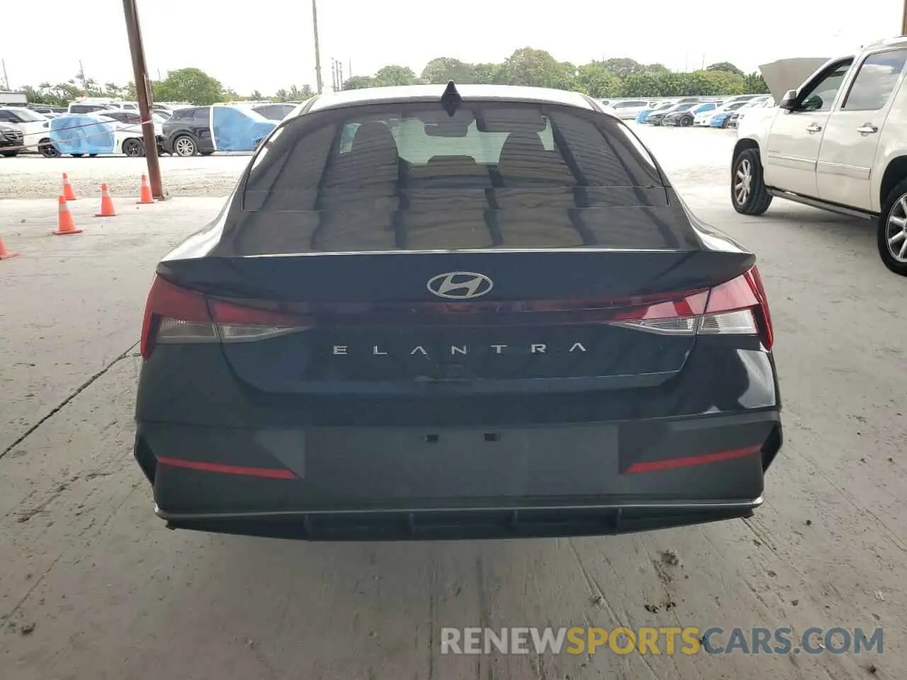 6 Photograph of a damaged car KMHLL4DG0RU769781 HYUNDAI ELANTRA 2024