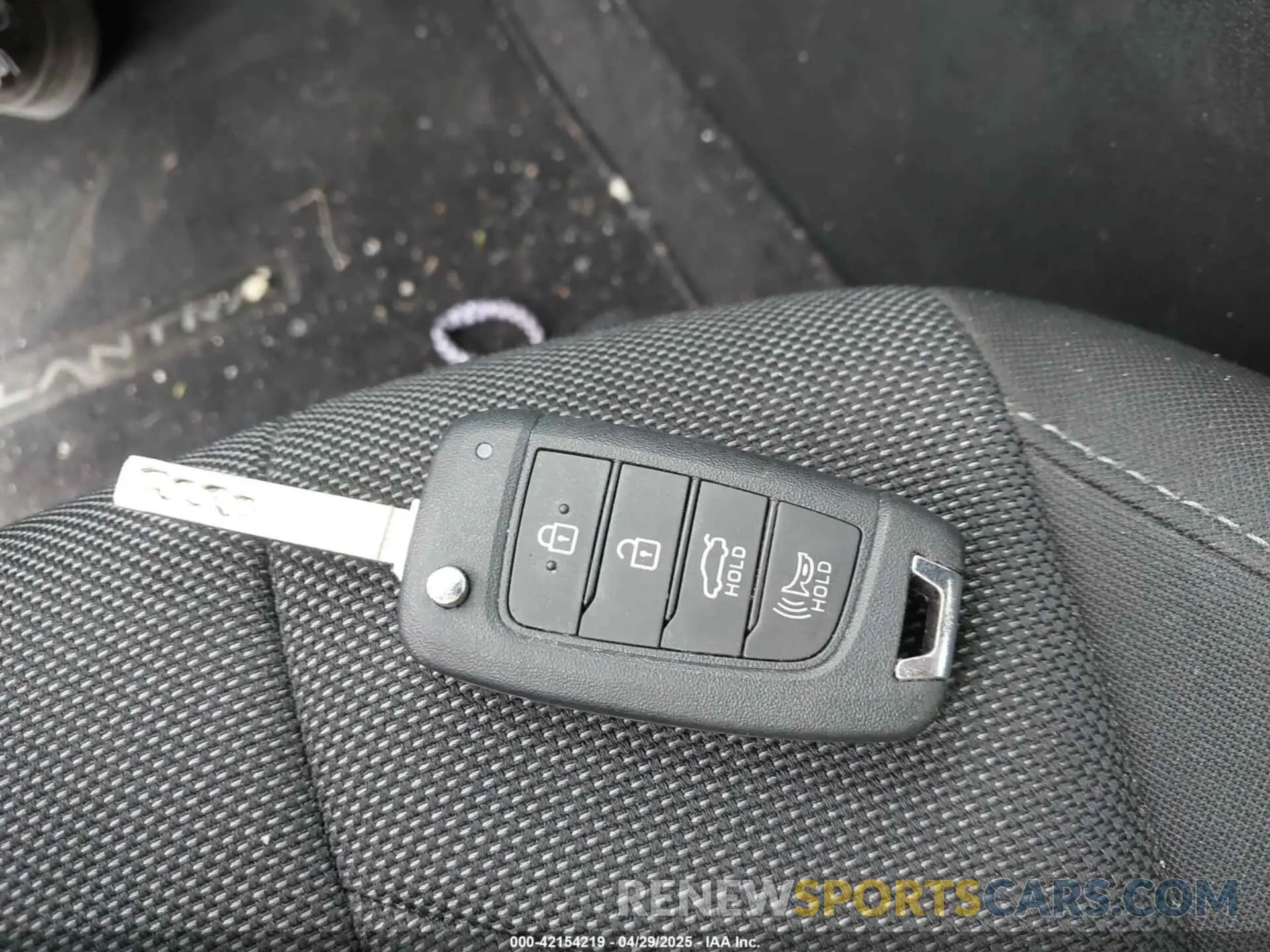 11 Photograph of a damaged car KMHLL4DG0RU850408 HYUNDAI ELANTRA 2024