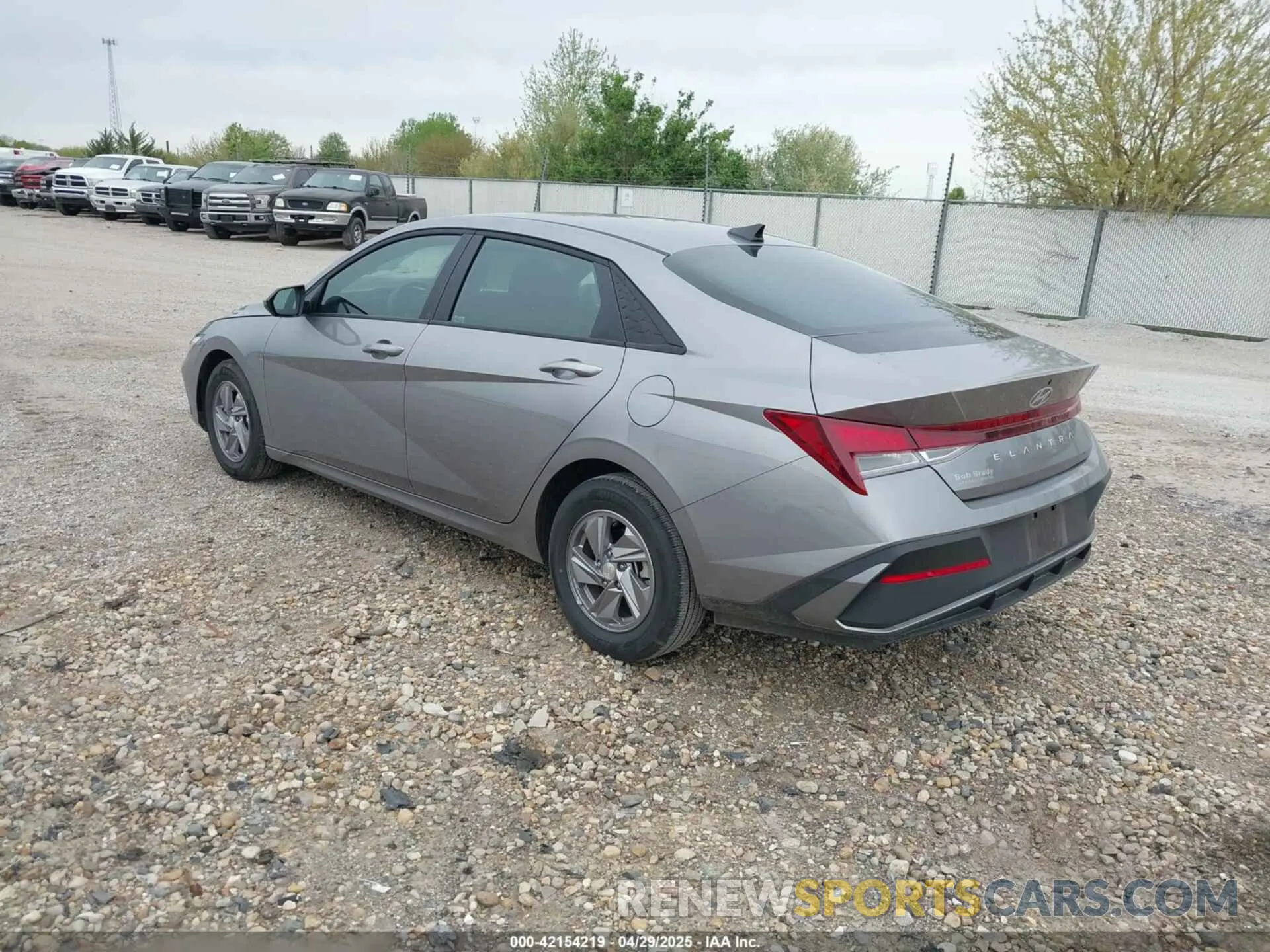 3 Photograph of a damaged car KMHLL4DG0RU850408 HYUNDAI ELANTRA 2024