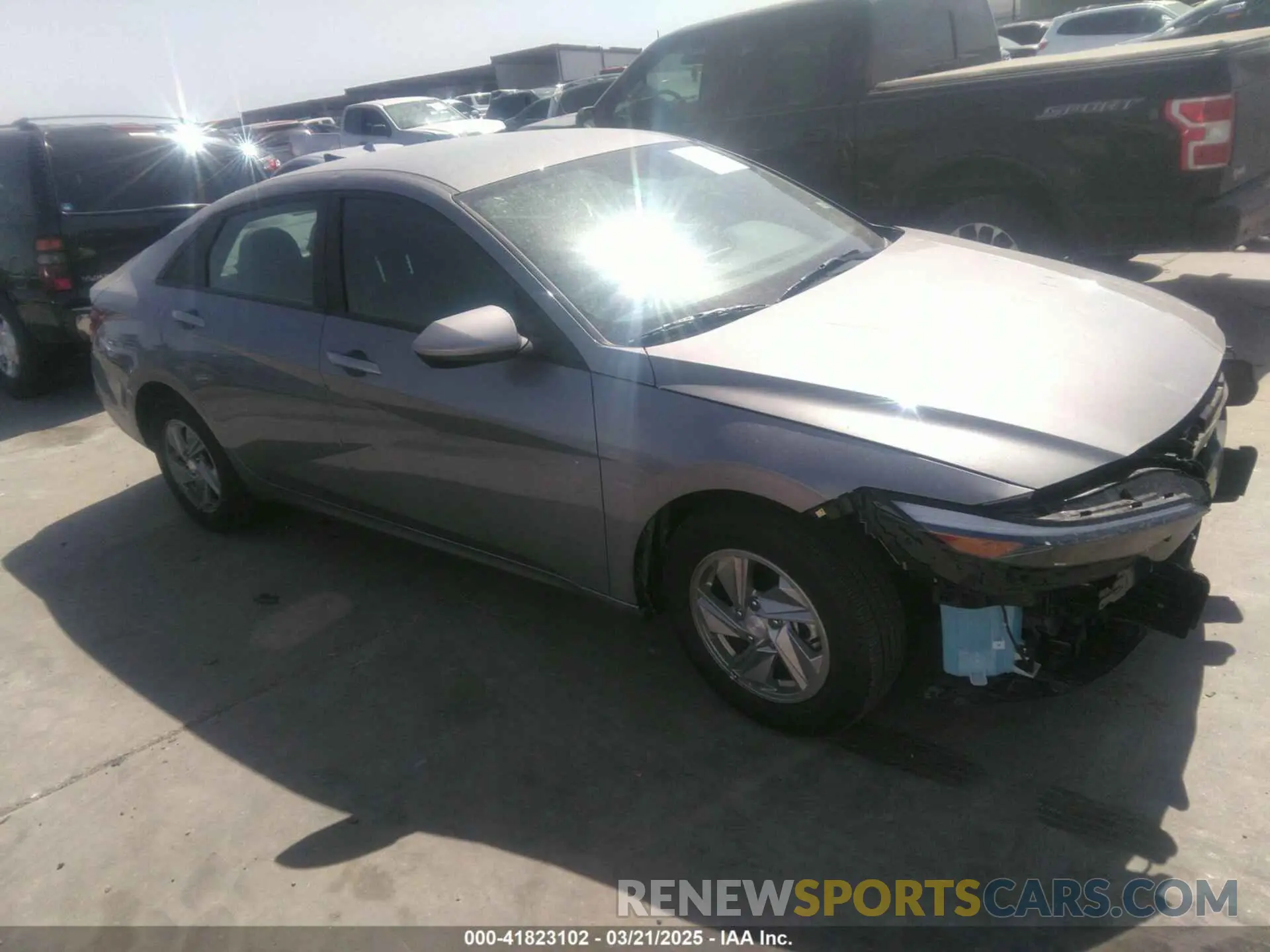 1 Фотография поврежденного автомобиля KMHLL4DG1RU834220 HYUNDAI ELANTRA 2024