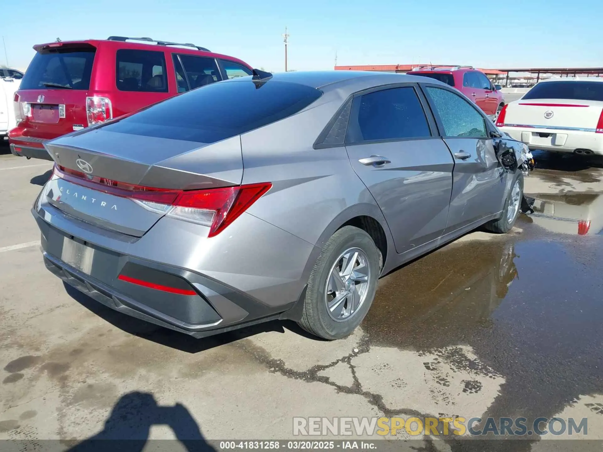 4 Photograph of a damaged car KMHLL4DG2RU707377 HYUNDAI ELANTRA 2024