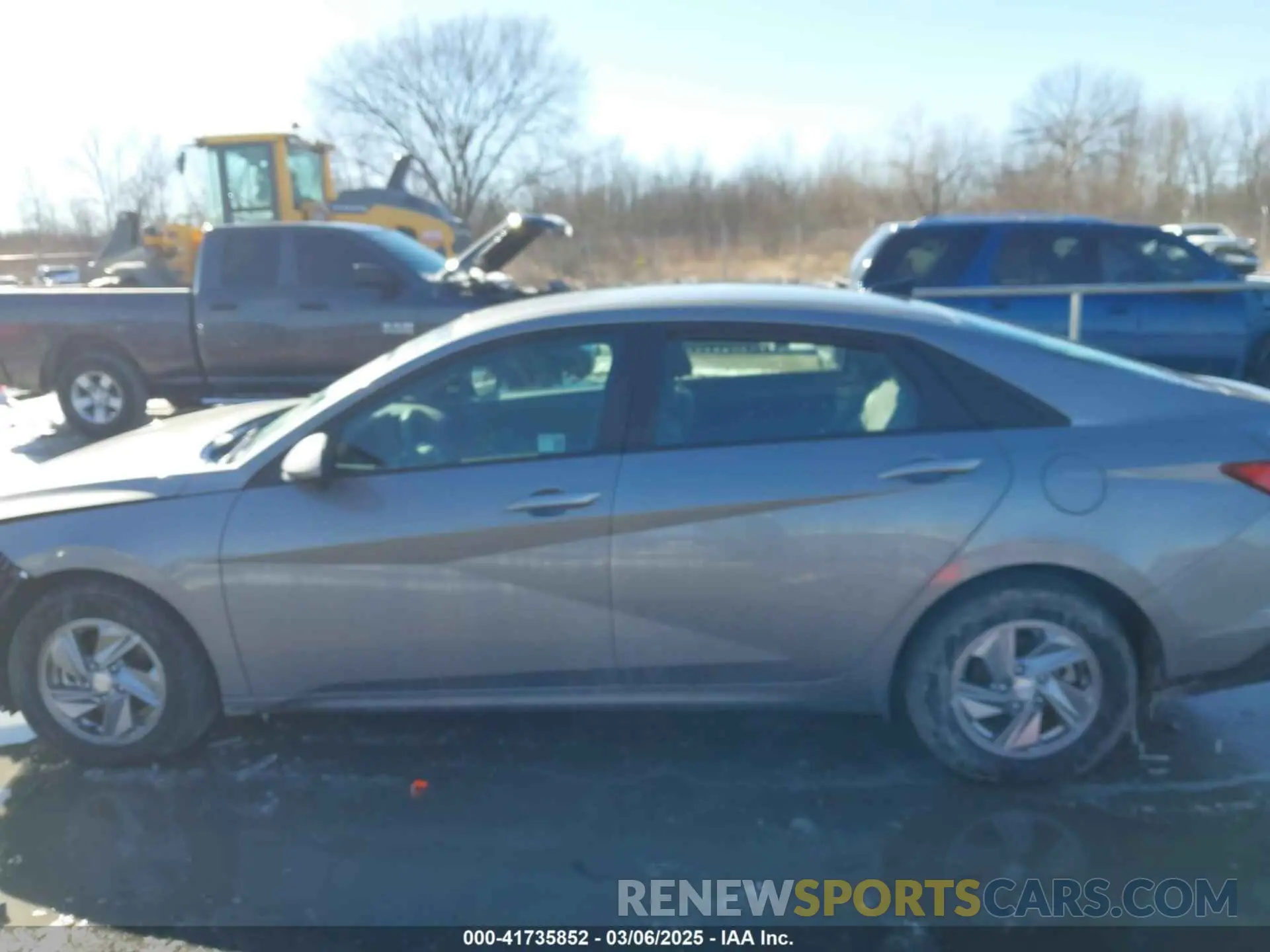 15 Photograph of a damaged car KMHLL4DG2RU826658 HYUNDAI ELANTRA 2024