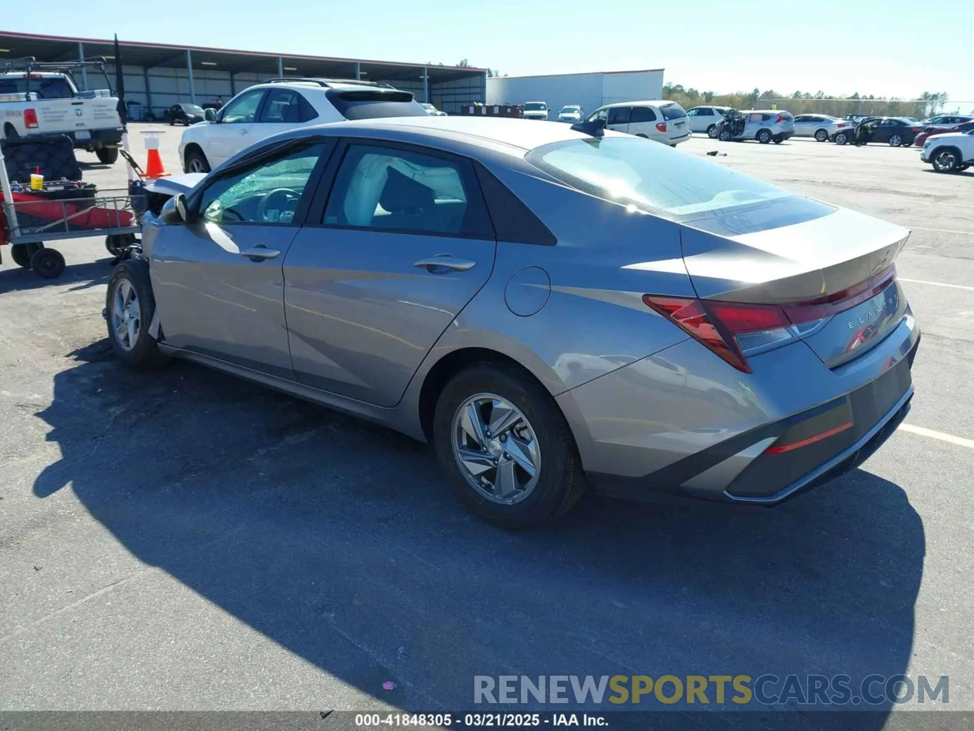 3 Фотография поврежденного автомобиля KMHLL4DG3RU639185 HYUNDAI ELANTRA 2024
