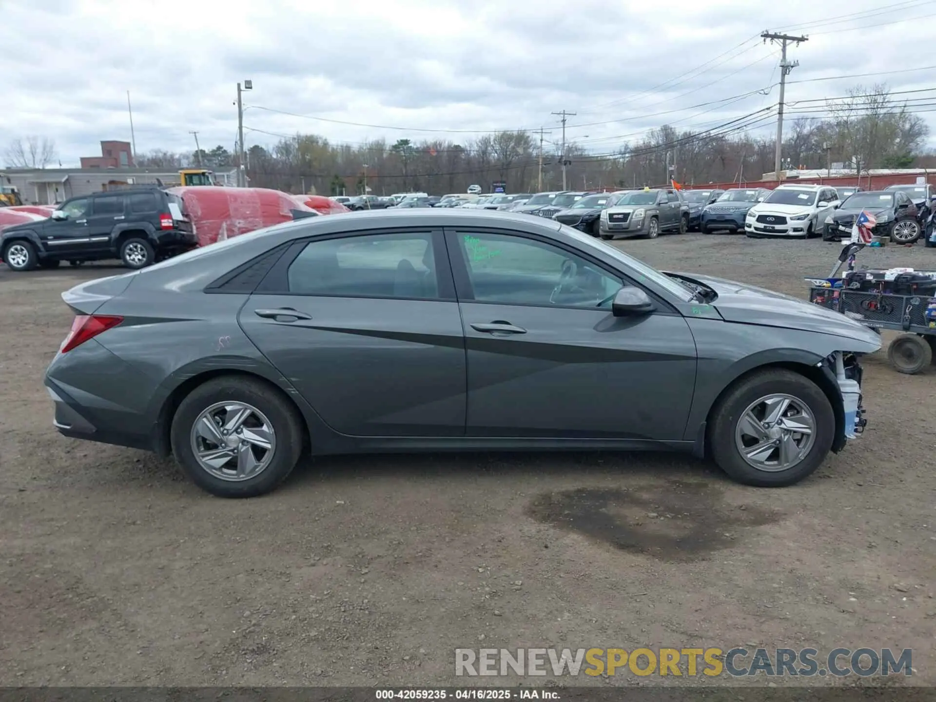 13 Фотография поврежденного автомобиля KMHLL4DG3RU784050 HYUNDAI ELANTRA 2024