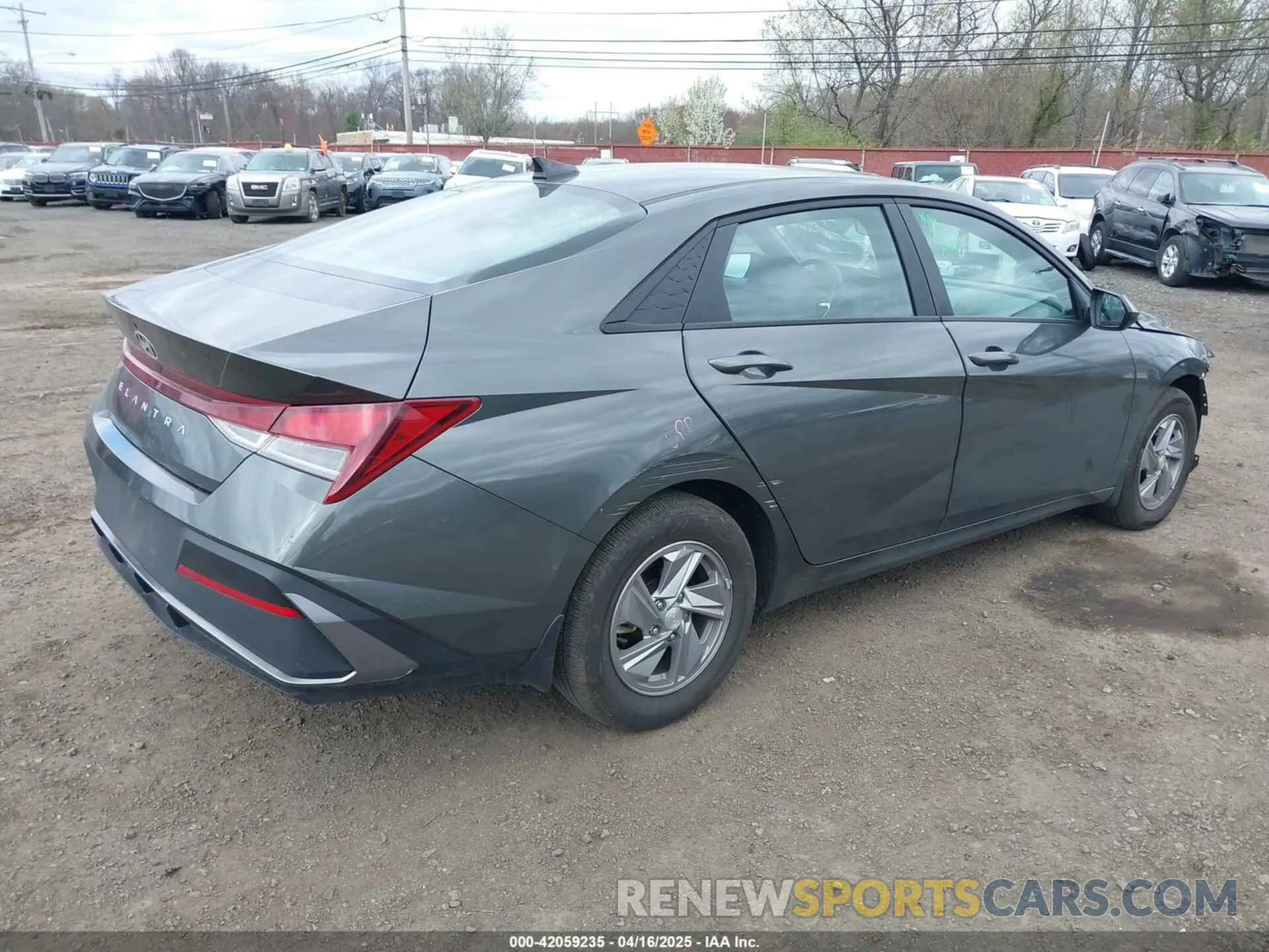 4 Фотография поврежденного автомобиля KMHLL4DG3RU784050 HYUNDAI ELANTRA 2024