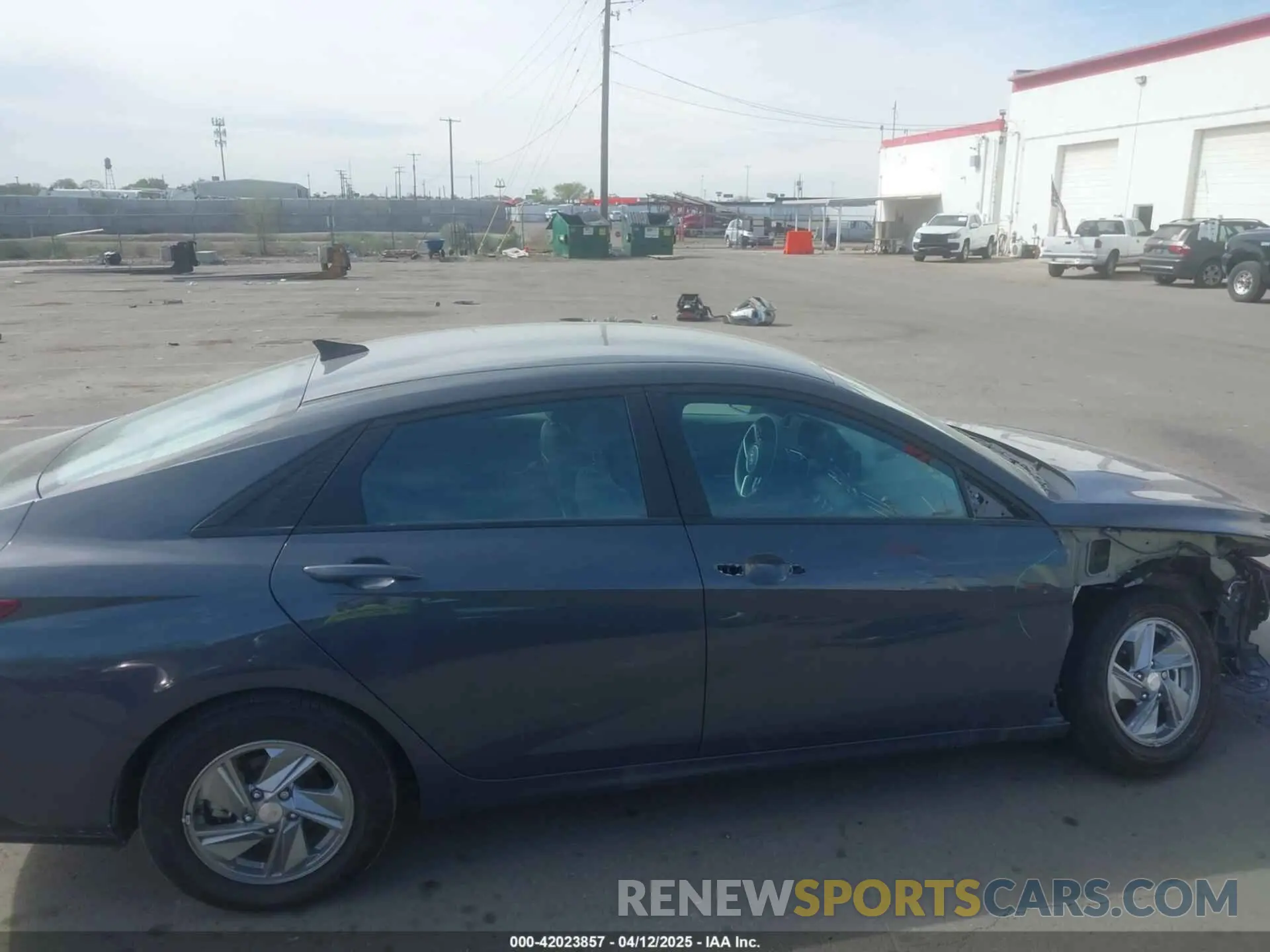 14 Photograph of a damaged car KMHLL4DG4RU723919 HYUNDAI ELANTRA 2024