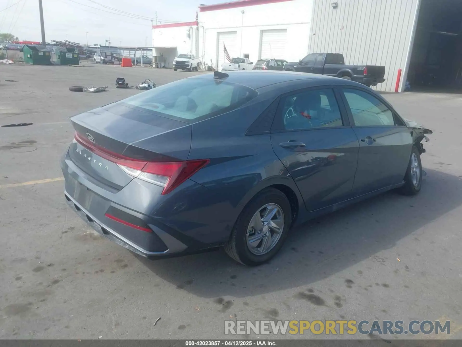 4 Photograph of a damaged car KMHLL4DG4RU723919 HYUNDAI ELANTRA 2024