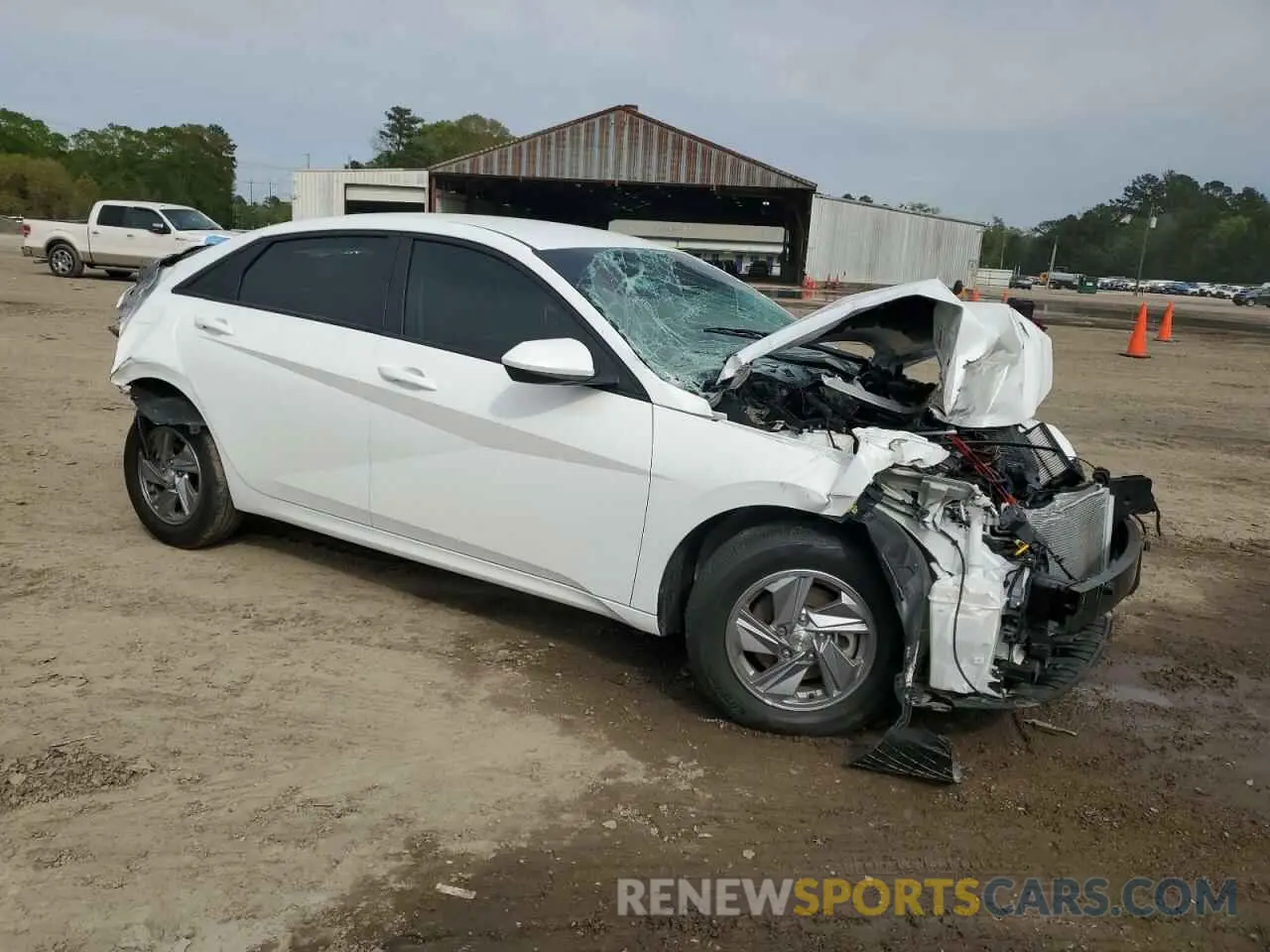 4 Photograph of a damaged car KMHLL4DG4RU821266 HYUNDAI ELANTRA 2024