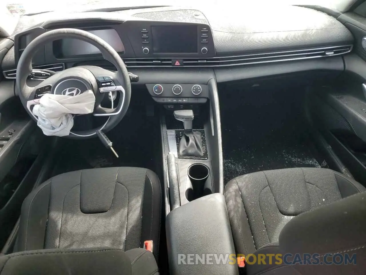 8 Photograph of a damaged car KMHLL4DG4RU821266 HYUNDAI ELANTRA 2024