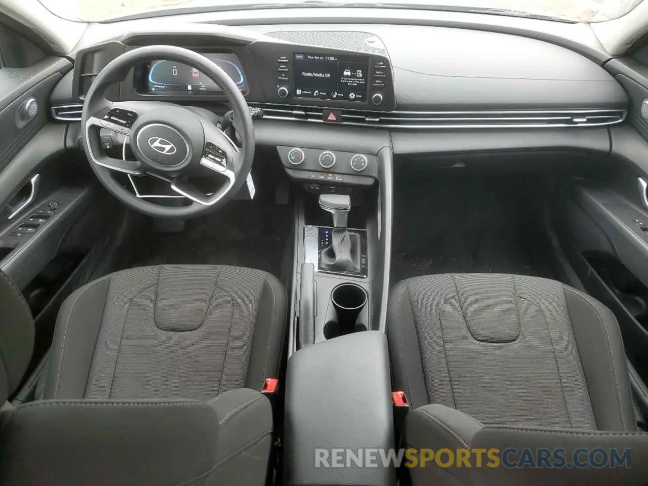 8 Фотография поврежденного автомобиля KMHLL4DG4RU842506 HYUNDAI ELANTRA 2024