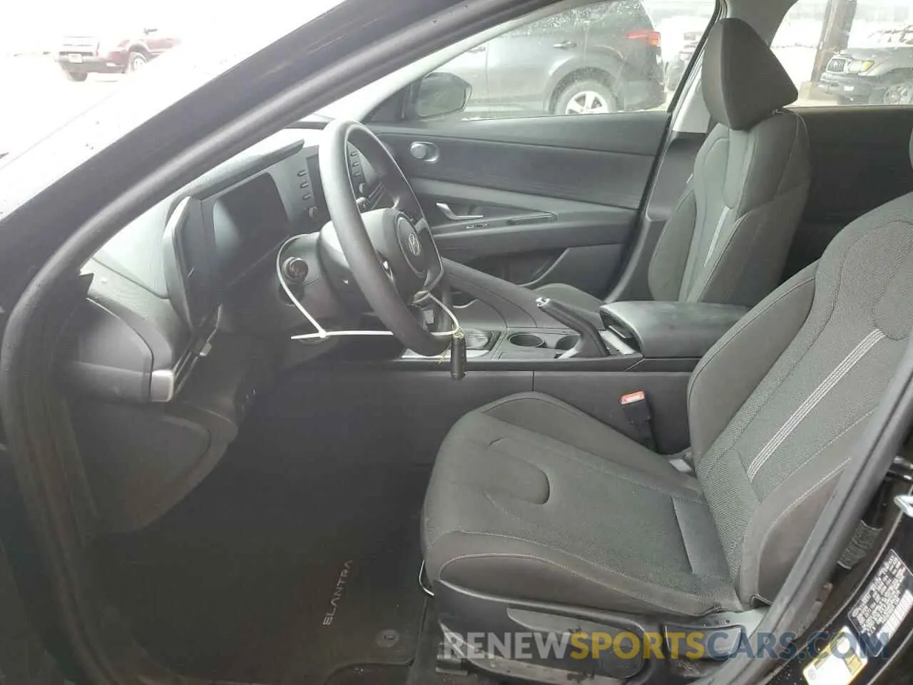 7 Фотография поврежденного автомобиля KMHLL4DG4RU842618 HYUNDAI ELANTRA 2024