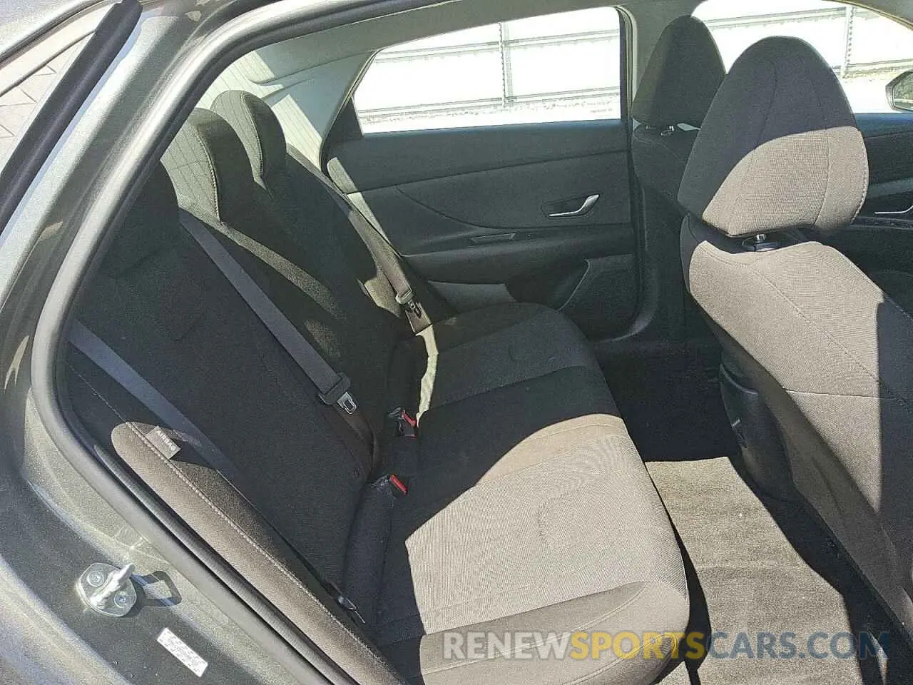 10 Фотография поврежденного автомобиля KMHLL4DG5RU801639 HYUNDAI ELANTRA 2024