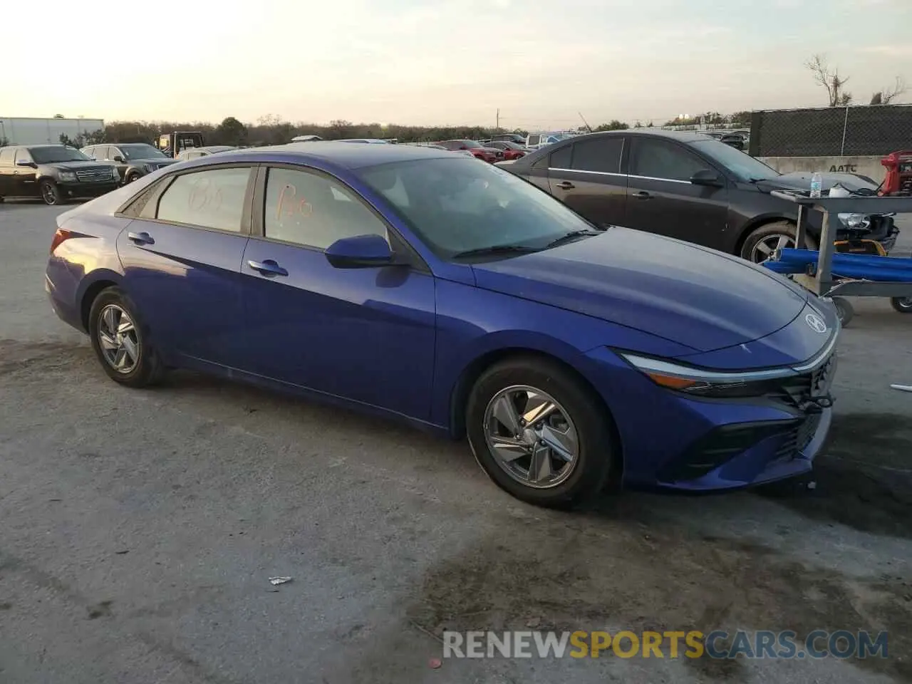 4 Фотография поврежденного автомобиля KMHLL4DG7RU675879 HYUNDAI ELANTRA 2024