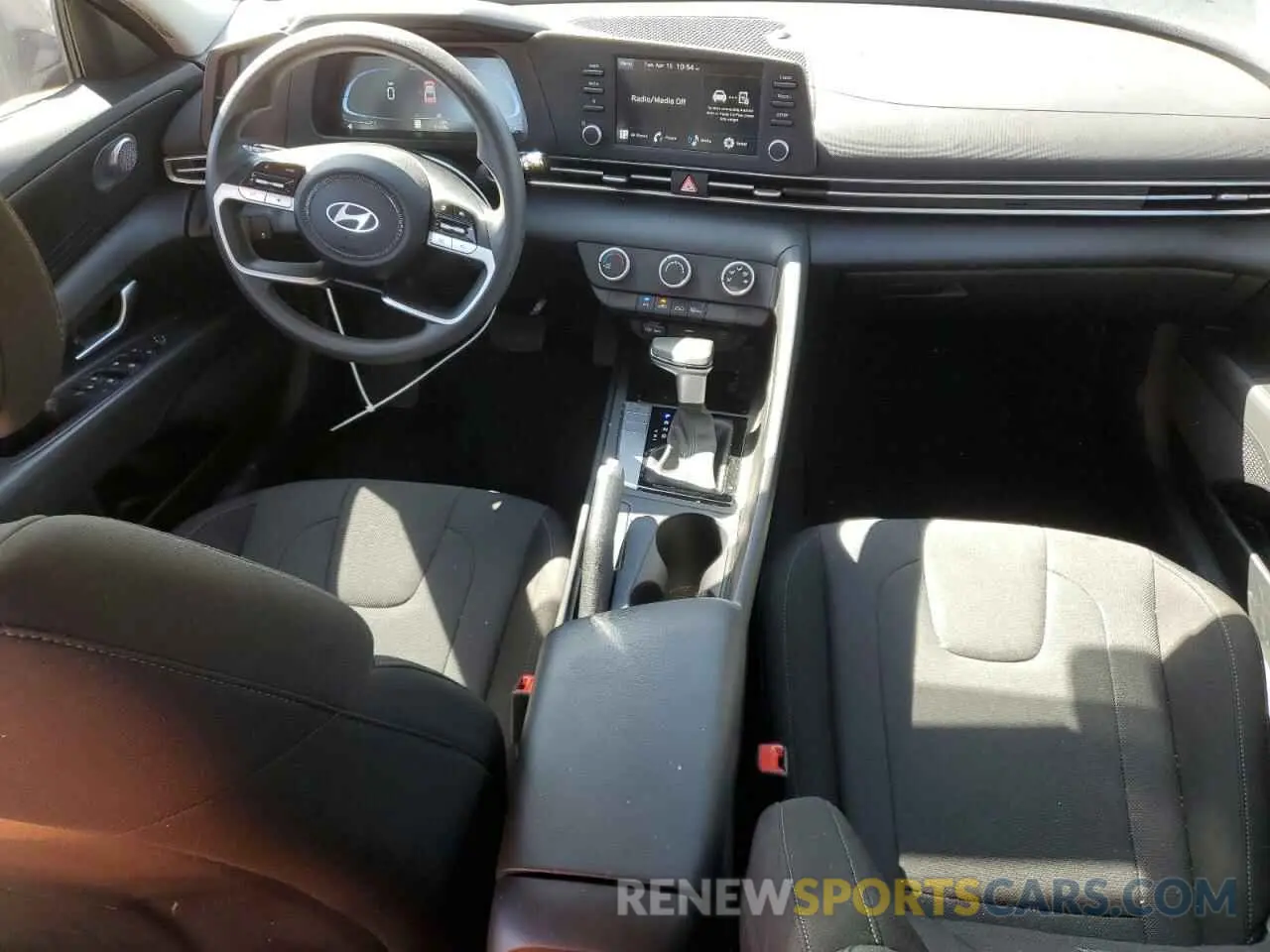 8 Photograph of a damaged car KMHLL4DG7RU730234 HYUNDAI ELANTRA 2024