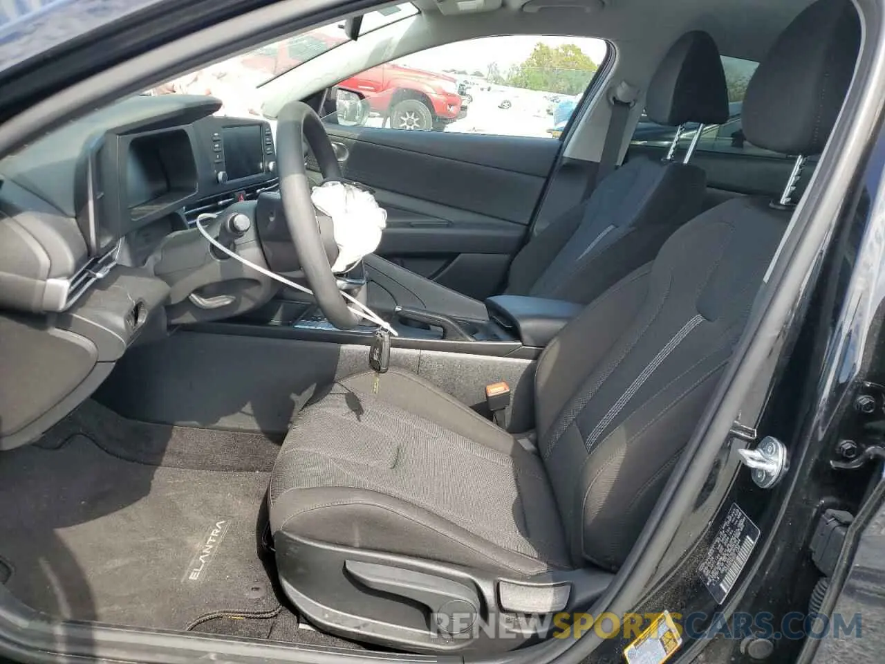7 Photograph of a damaged car KMHLL4DG7RU800444 HYUNDAI ELANTRA 2024