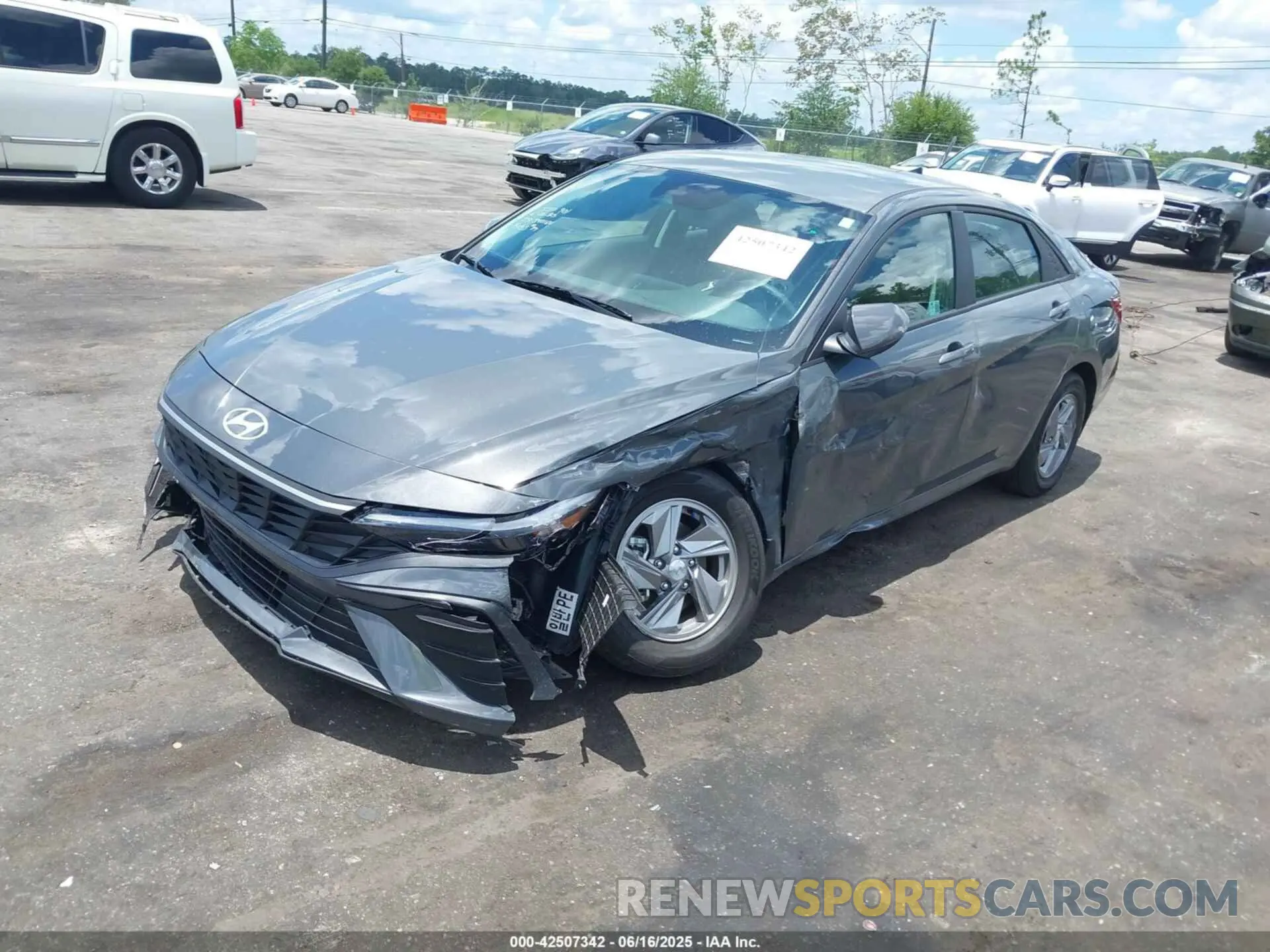 2 Photograph of a damaged car KMHLL4DG7RU818474 HYUNDAI ELANTRA 2024
