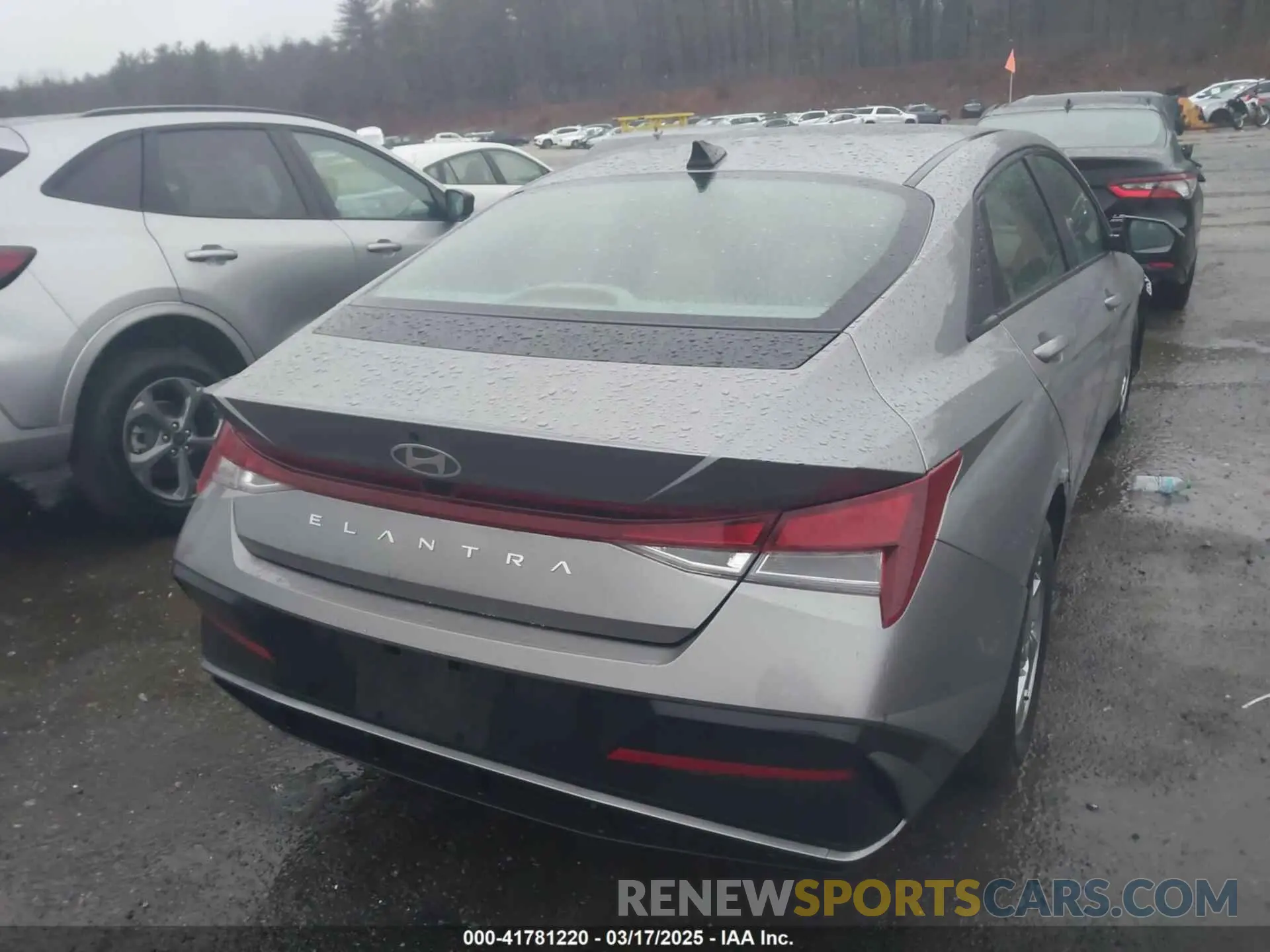 16 Photograph of a damaged car KMHLL4DG7RU837901 HYUNDAI ELANTRA 2024