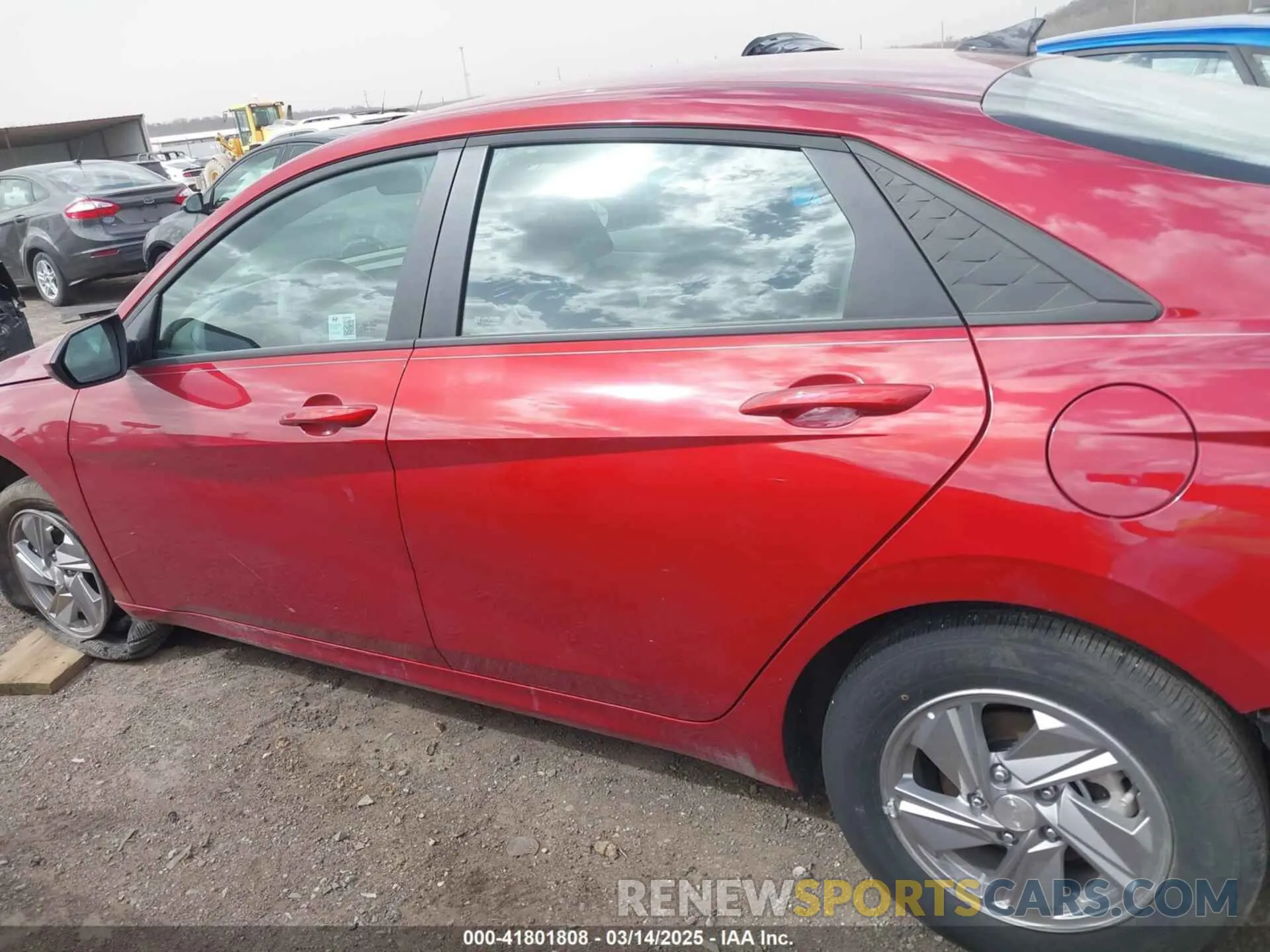15 Photograph of a damaged car KMHLL4DG7RU851961 HYUNDAI ELANTRA 2024