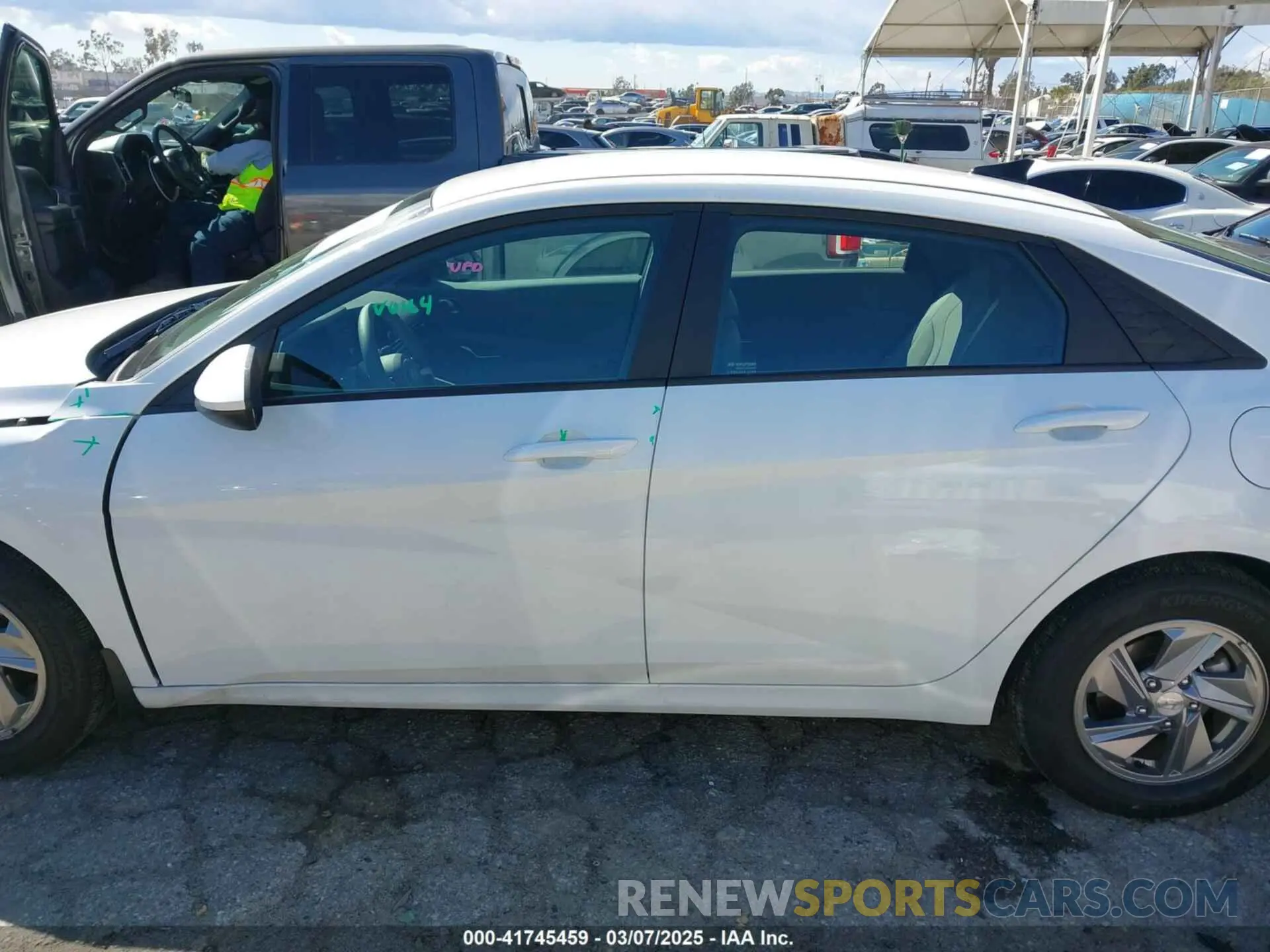 15 Photograph of a damaged car KMHLL4DG8RU815244 HYUNDAI ELANTRA 2024