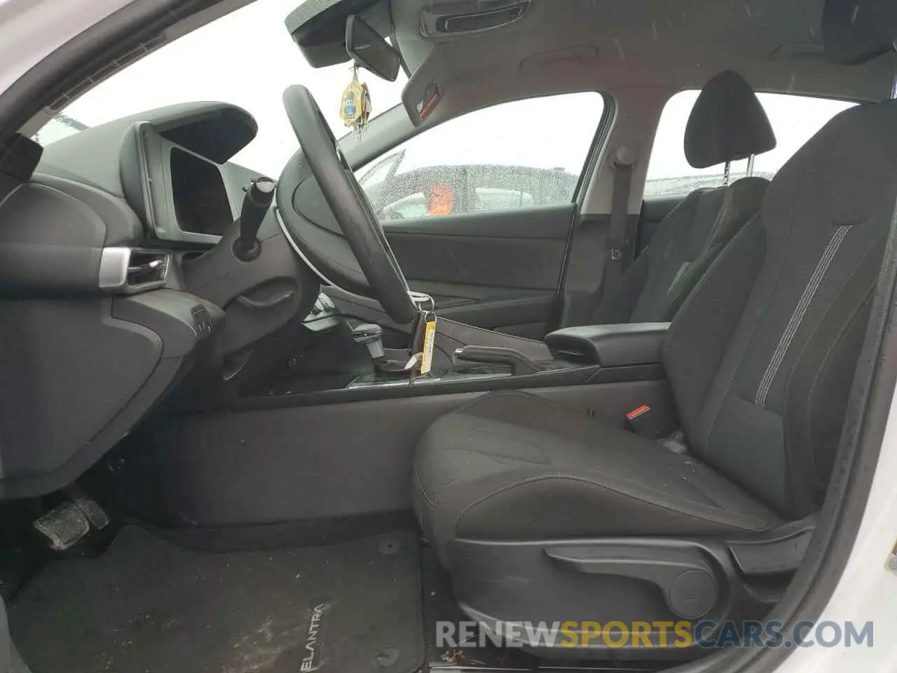 7 Фотография поврежденного автомобиля KMHLL4DG8RU816748 HYUNDAI ELANTRA 2024
