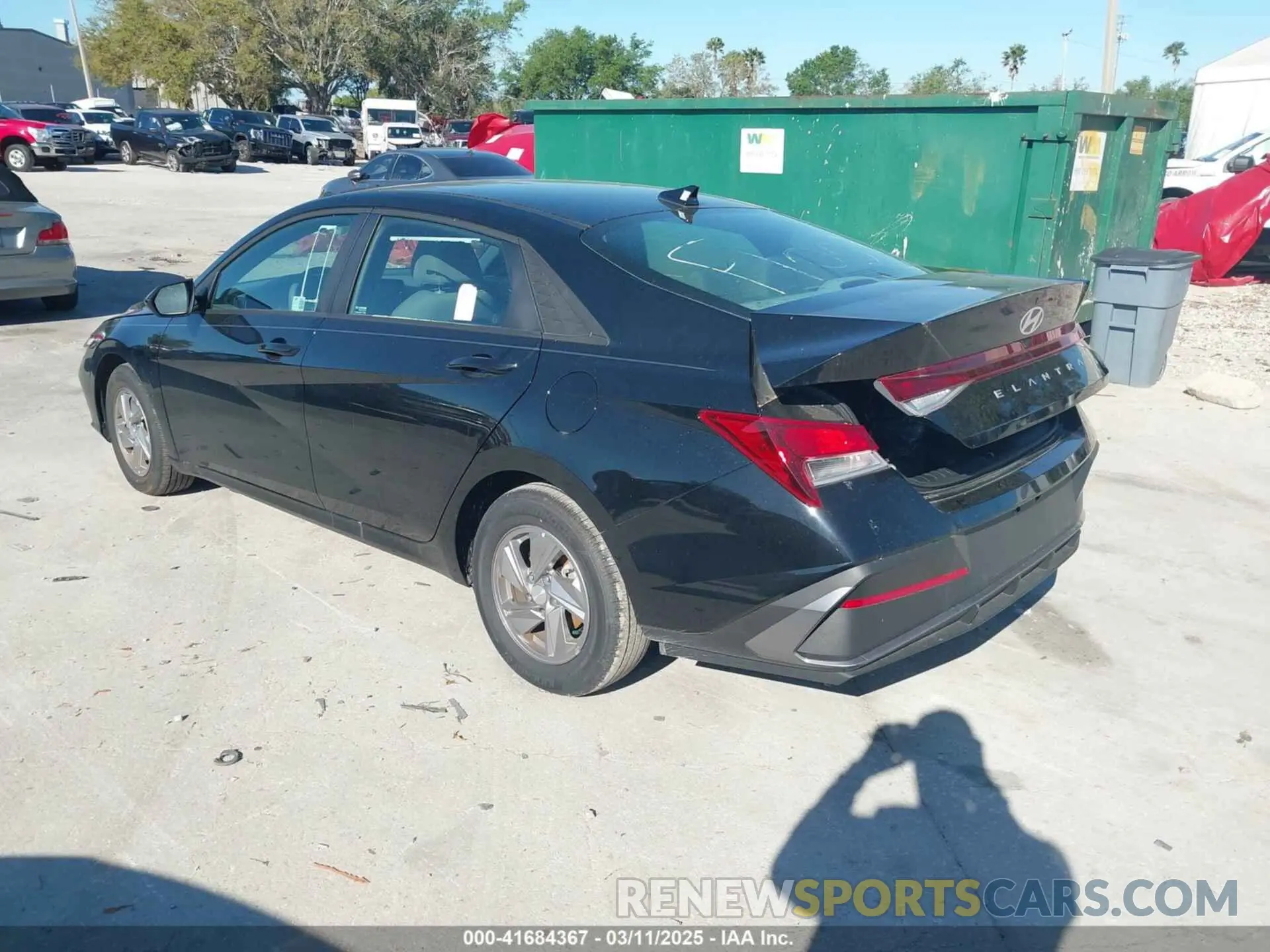 3 Фотография поврежденного автомобиля KMHLL4DG9RU802003 HYUNDAI ELANTRA 2024