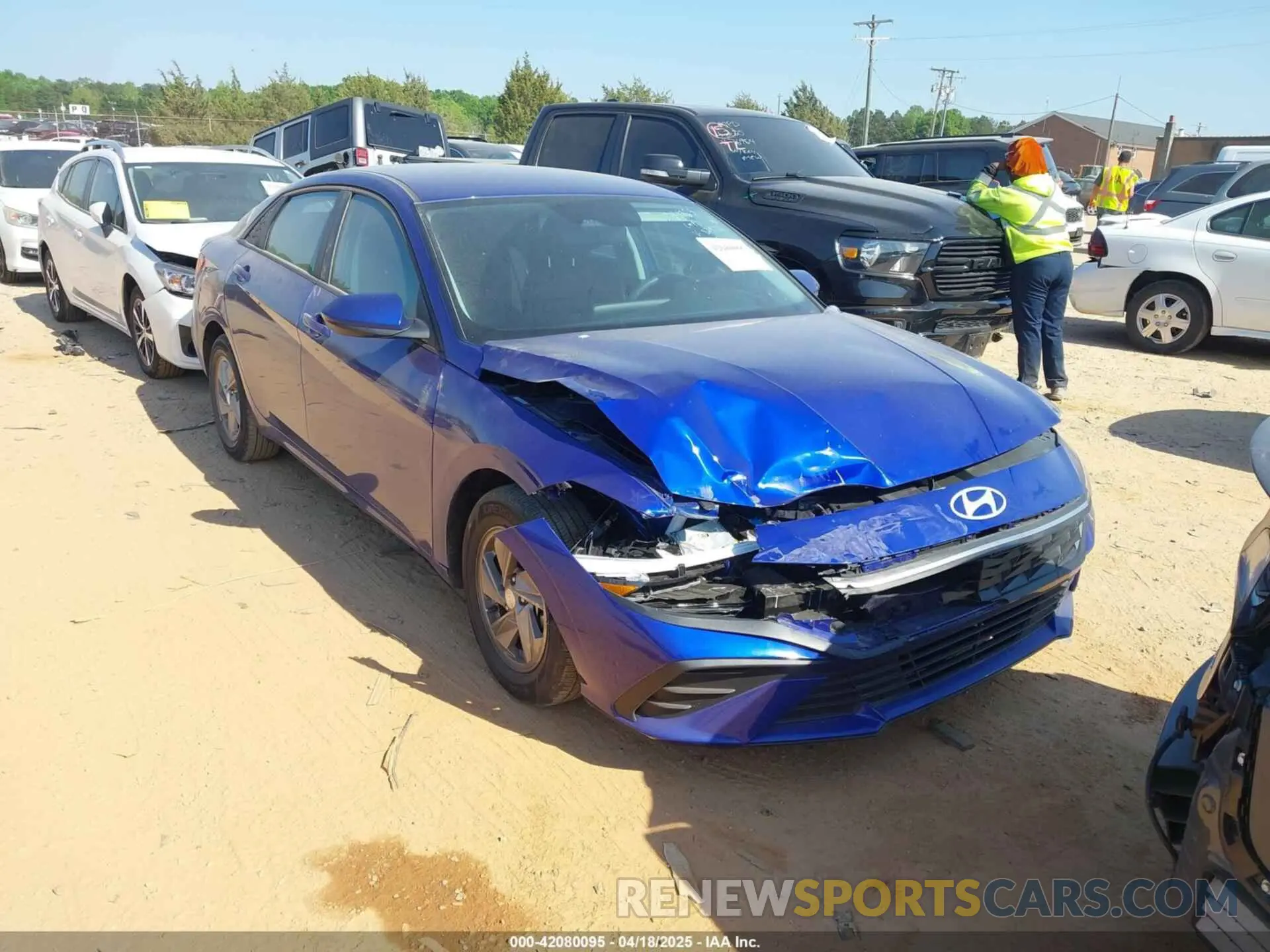1 Фотография поврежденного автомобиля KMHLL4DG9RU829766 HYUNDAI ELANTRA 2024