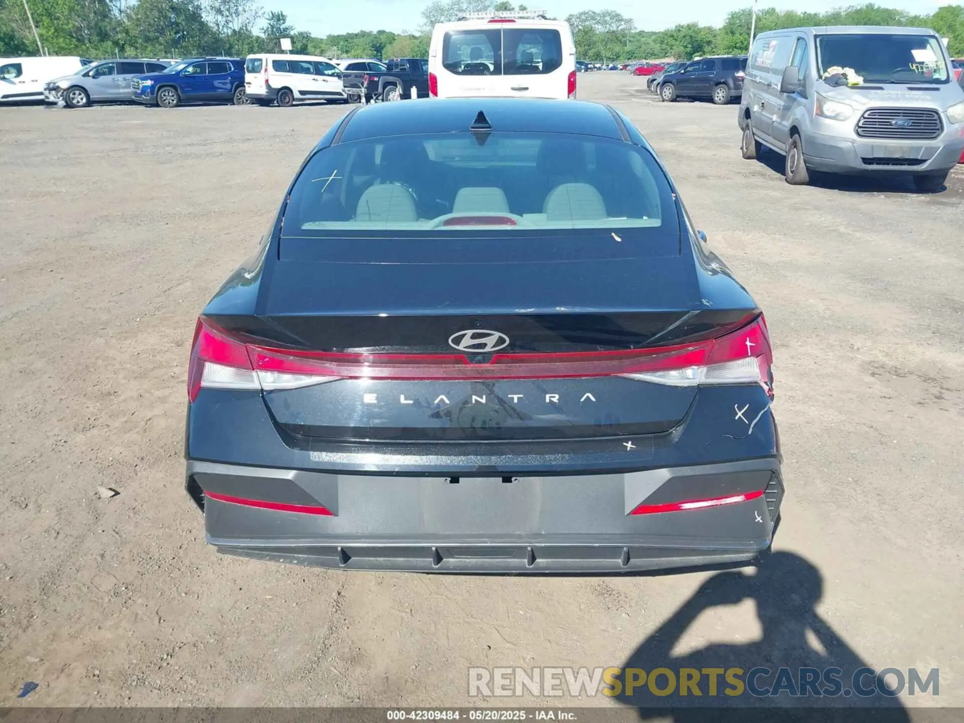 16 Photograph of a damaged car KMHLL4DGXRU729403 HYUNDAI ELANTRA 2024