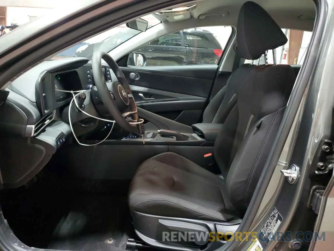 7 Photograph of a damaged car KMHLL4DGXRU813835 HYUNDAI ELANTRA 2024