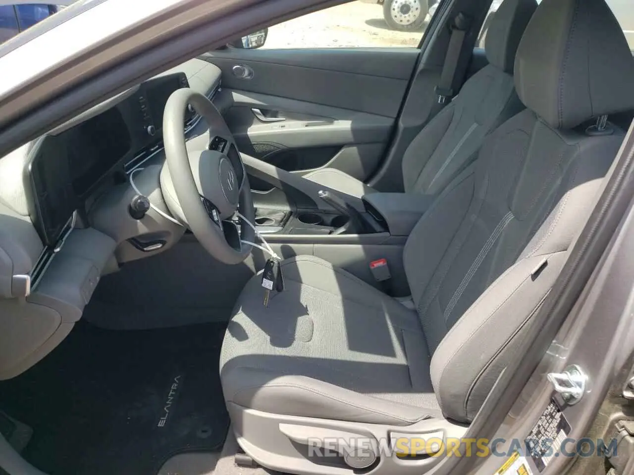 7 Photograph of a damaged car KMHLL4DGXRU834877 HYUNDAI ELANTRA 2024