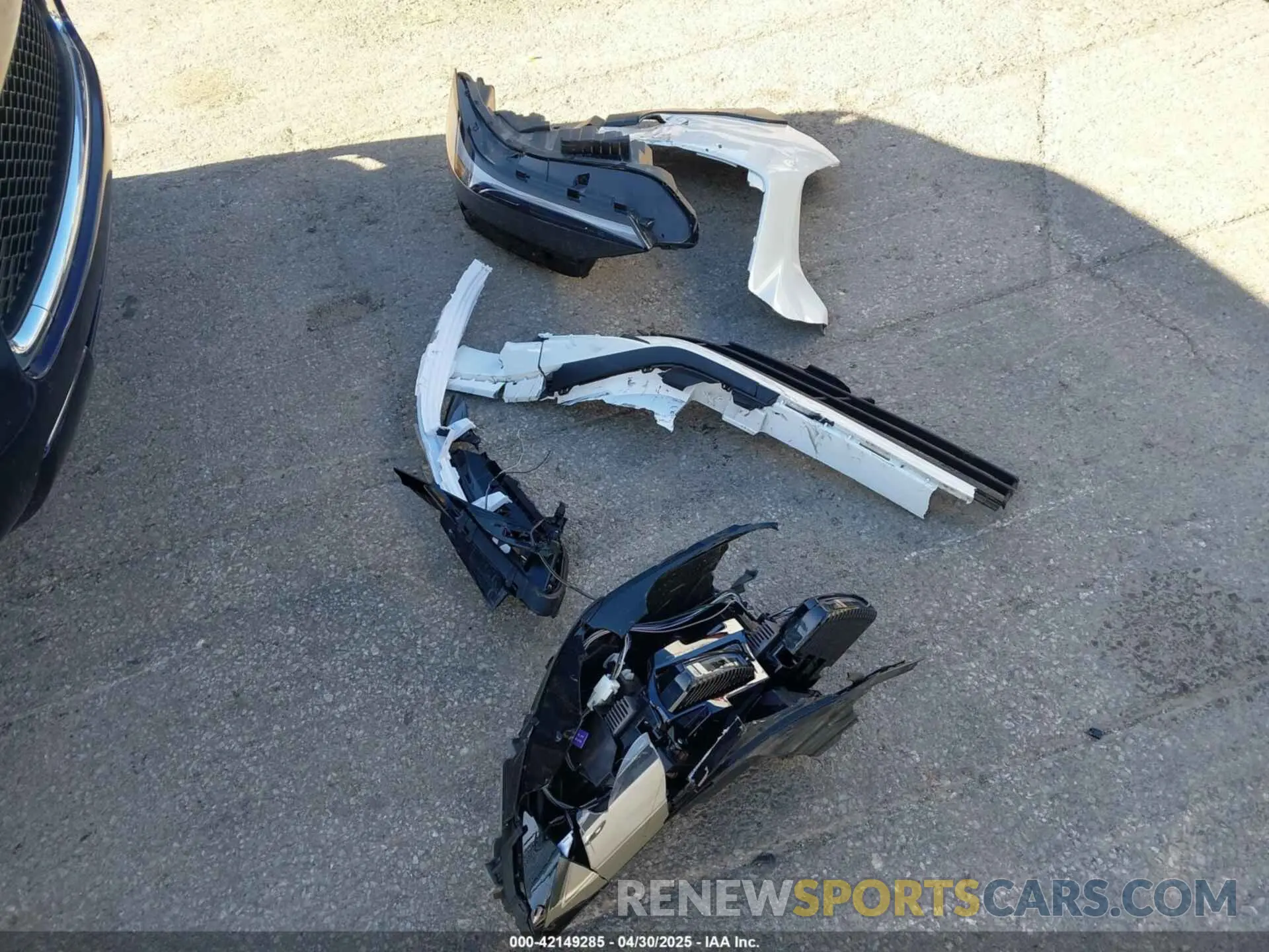 12 Фотография поврежденного автомобиля KMHLM4DG0RU643353 HYUNDAI ELANTRA 2024