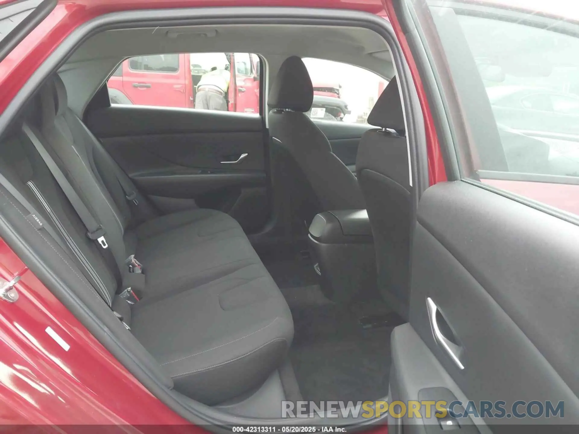 8 Photograph of a damaged car KMHLM4DG0RU686882 HYUNDAI ELANTRA 2024