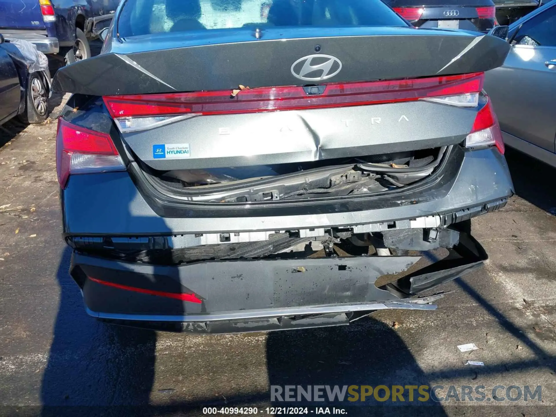 6 Photograph of a damaged car KMHLM4DG0RU691578 HYUNDAI ELANTRA 2024