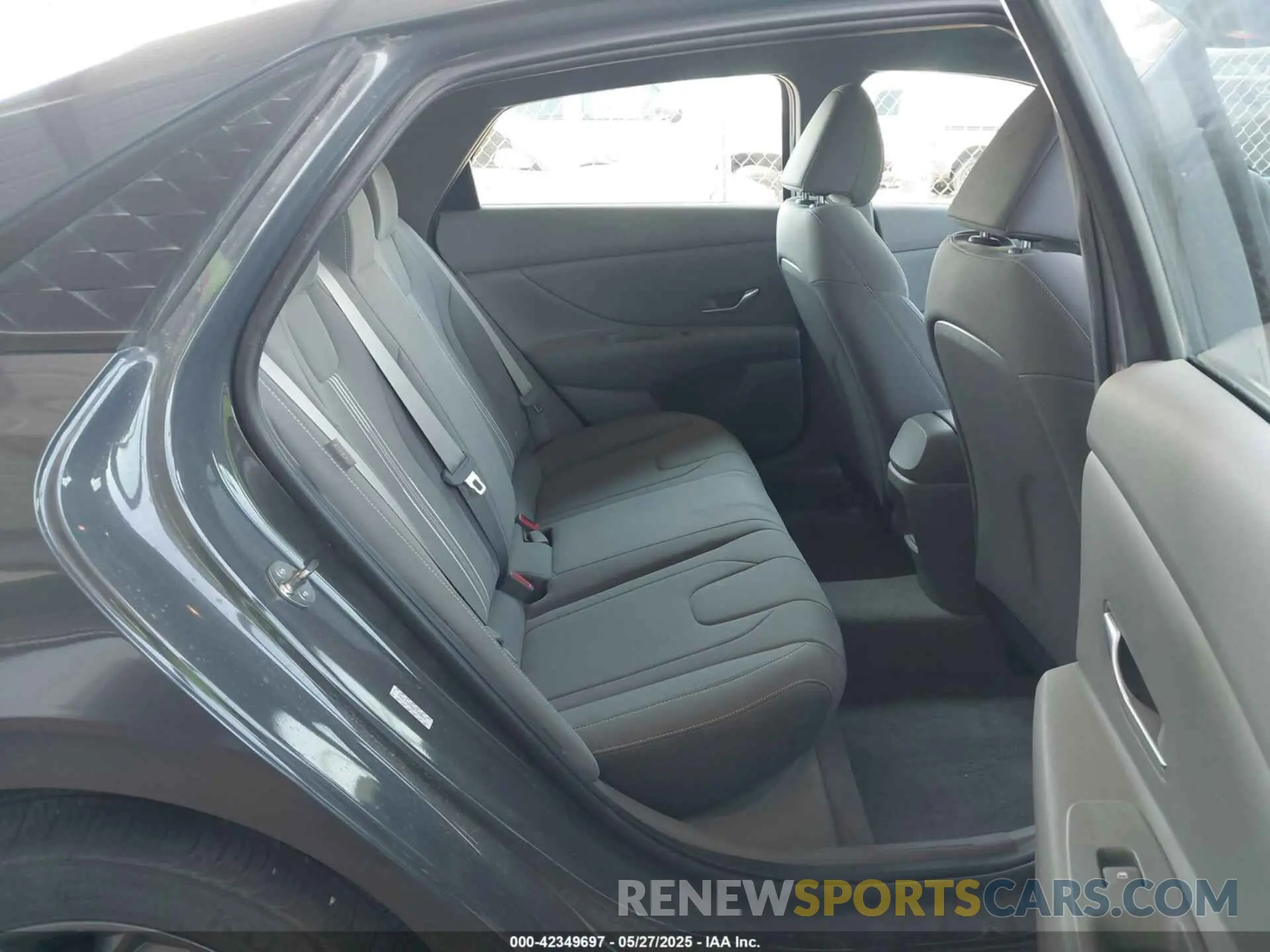 8 Photograph of a damaged car KMHLM4DG0RU703843 HYUNDAI ELANTRA 2024