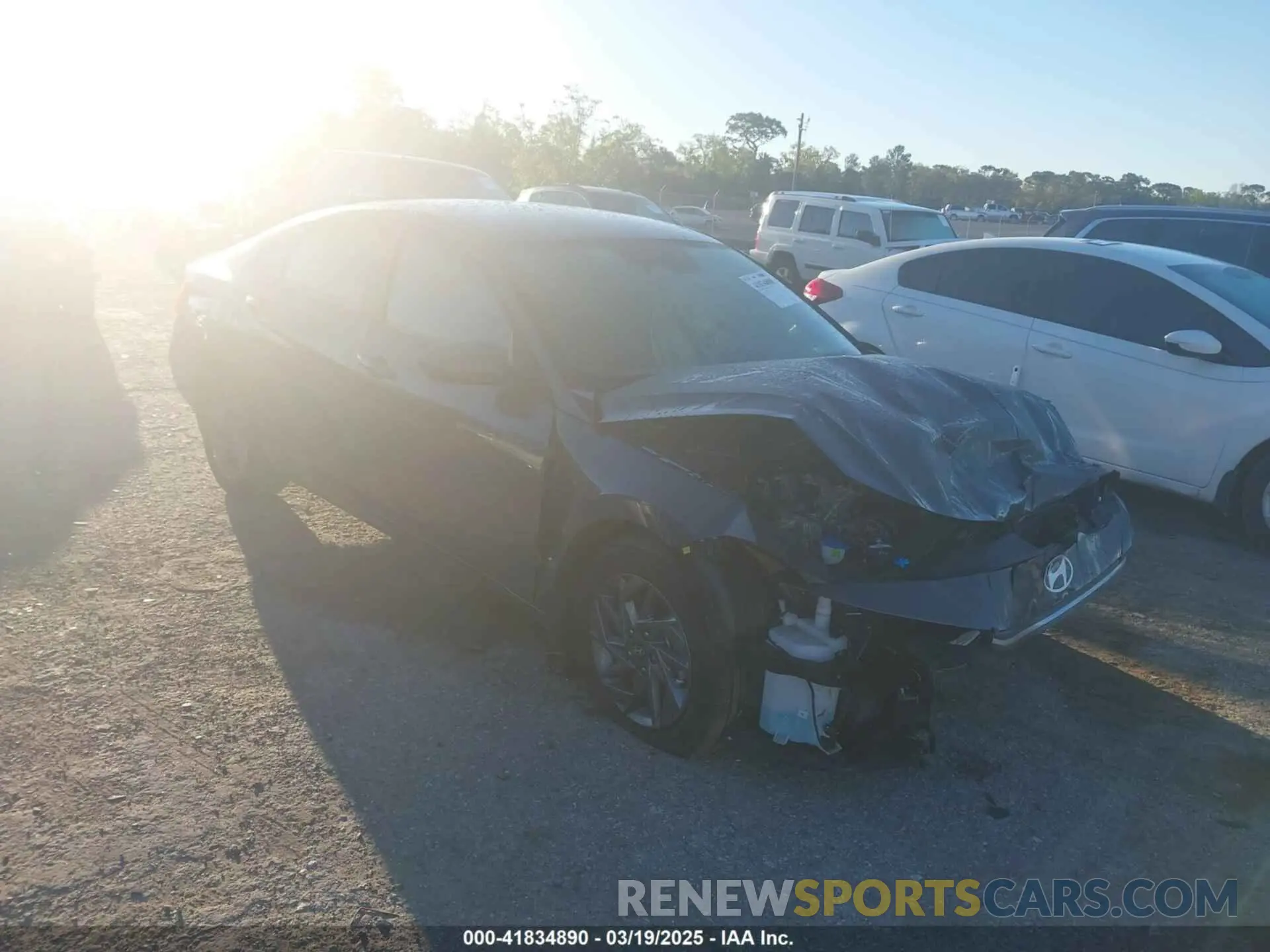 1 Photograph of a damaged car KMHLM4DG0RU708508 HYUNDAI ELANTRA 2024