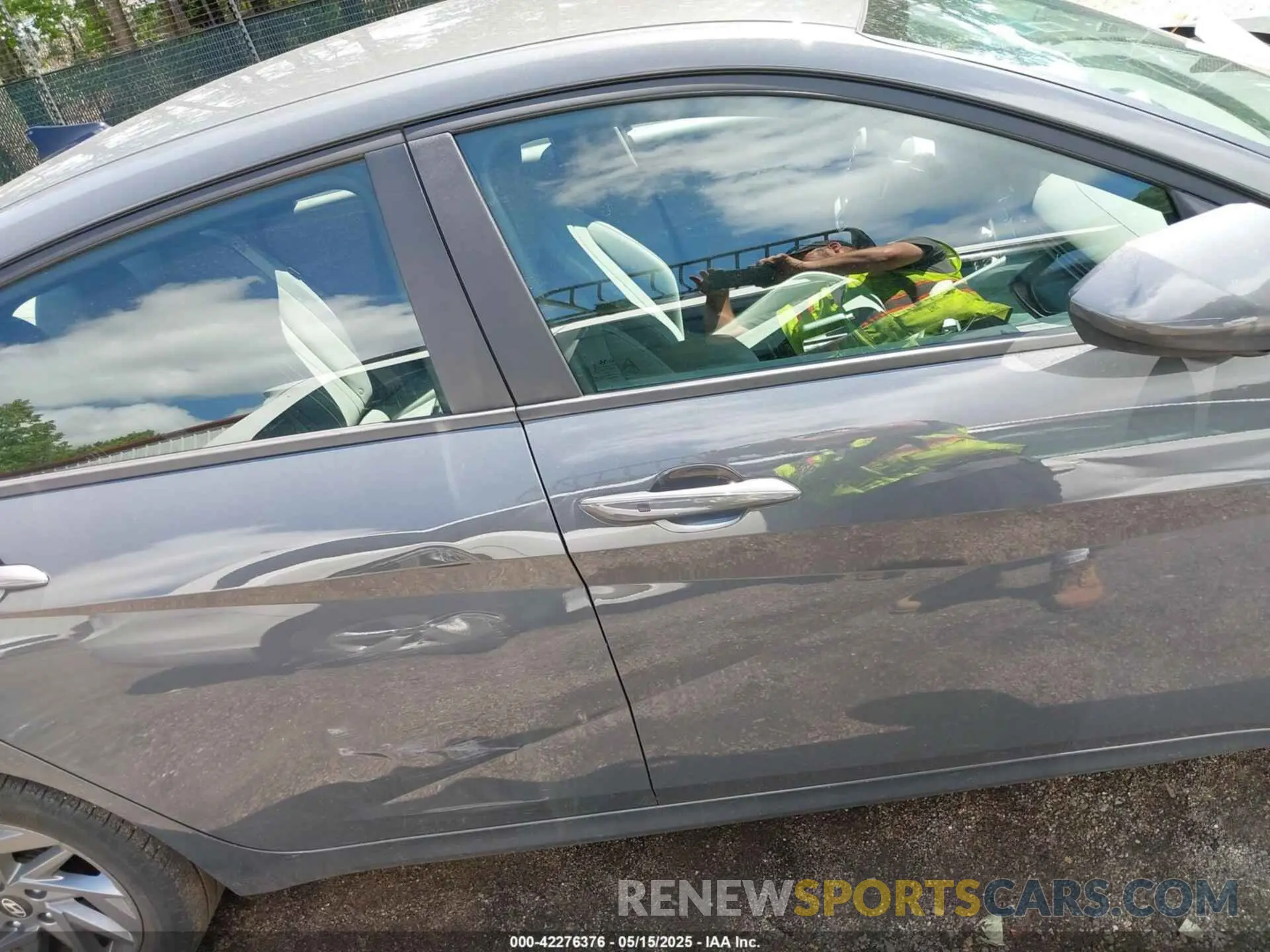 14 Photograph of a damaged car KMHLM4DG0RU709934 HYUNDAI ELANTRA 2024