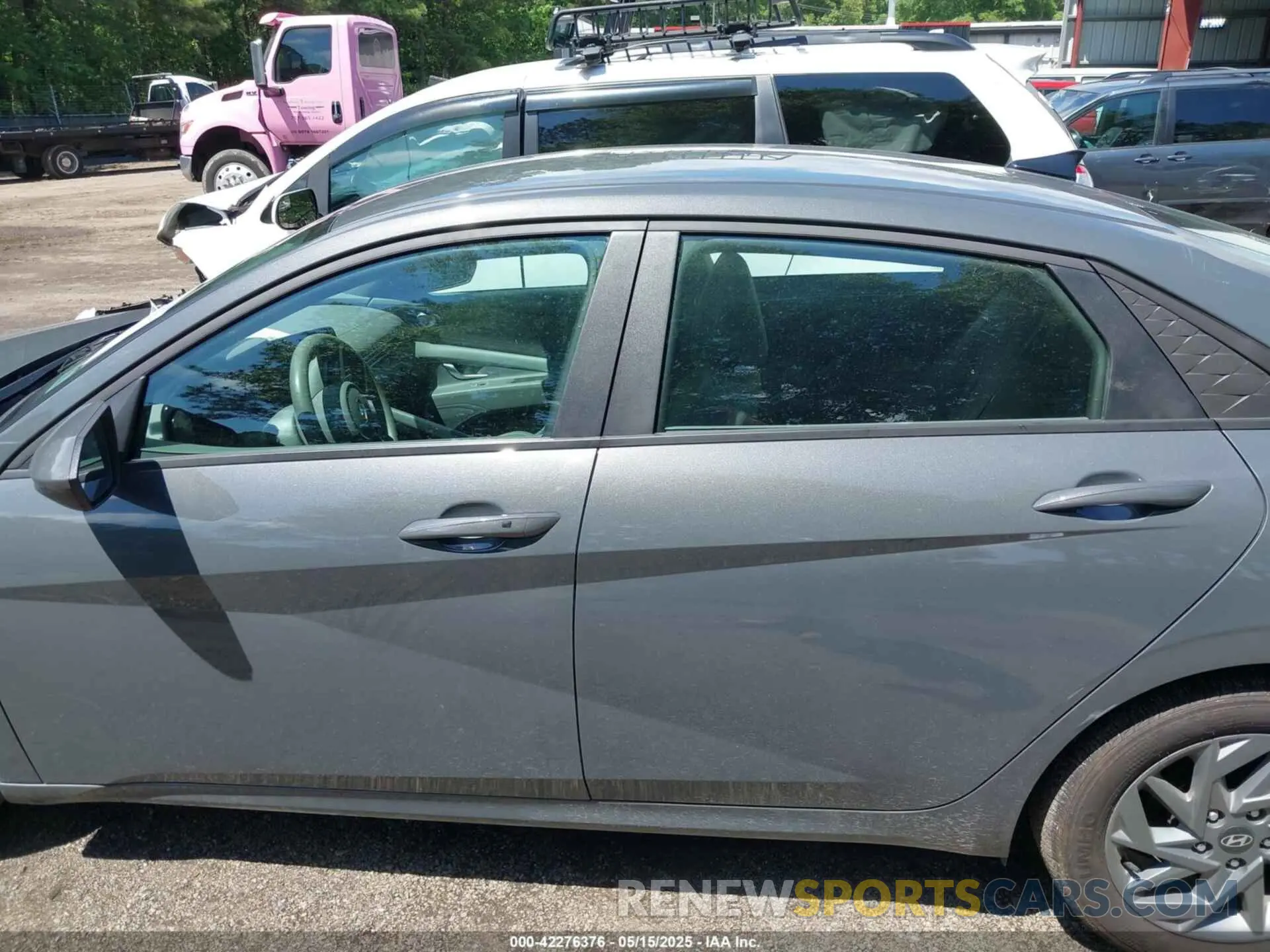 15 Photograph of a damaged car KMHLM4DG0RU709934 HYUNDAI ELANTRA 2024