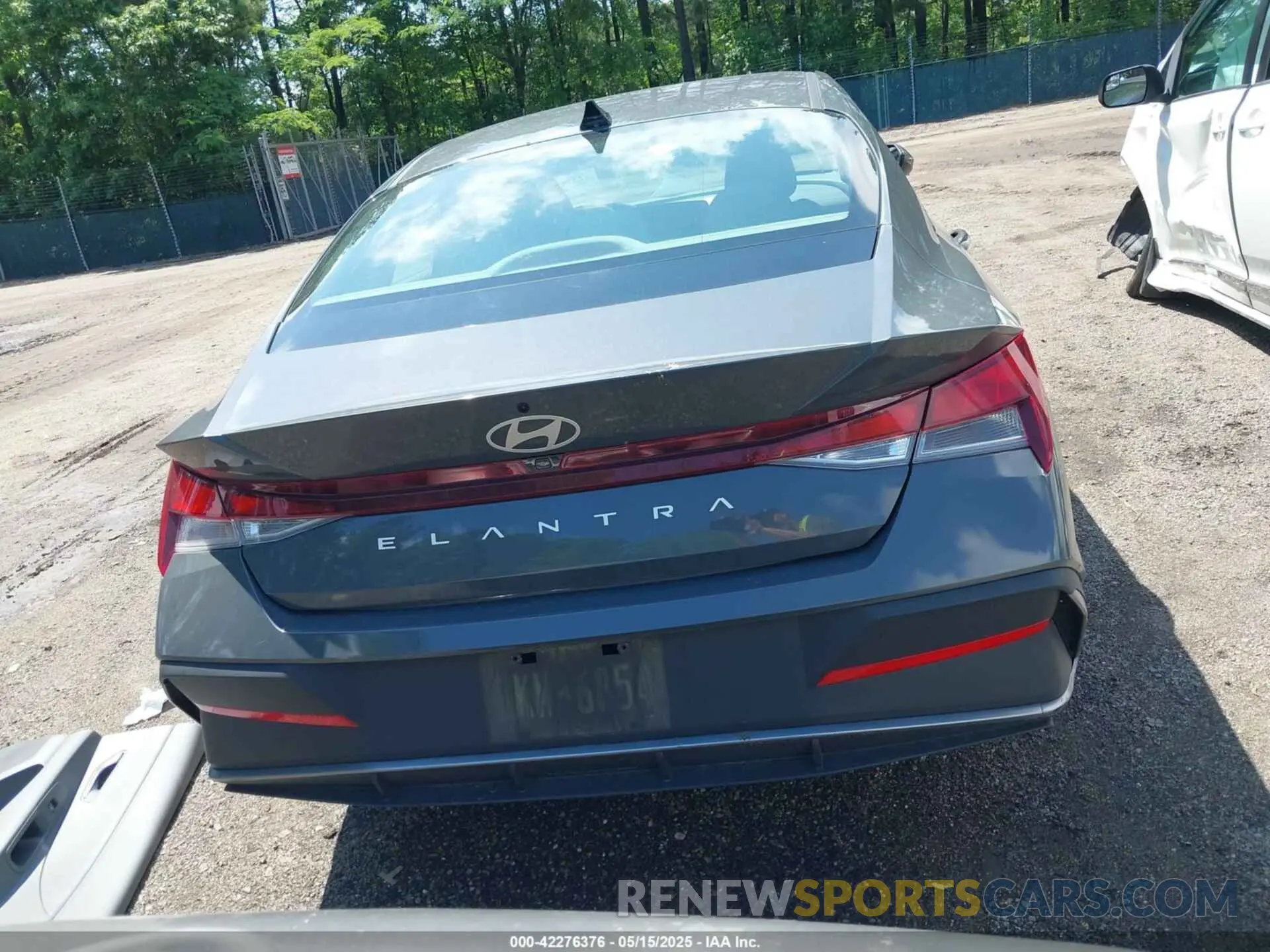 17 Photograph of a damaged car KMHLM4DG0RU709934 HYUNDAI ELANTRA 2024