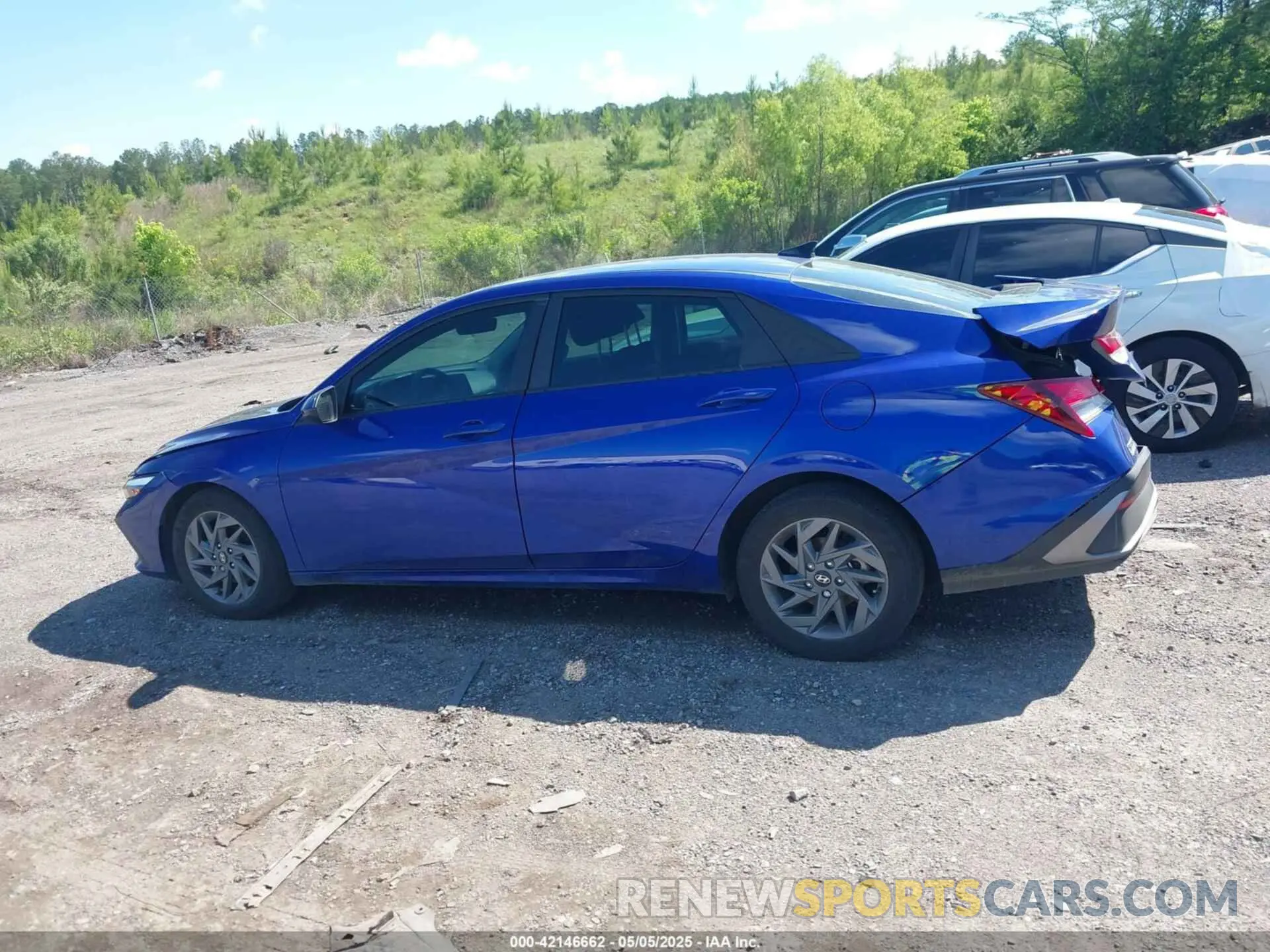 14 Photograph of a damaged car KMHLM4DG0RU767025 HYUNDAI ELANTRA 2024