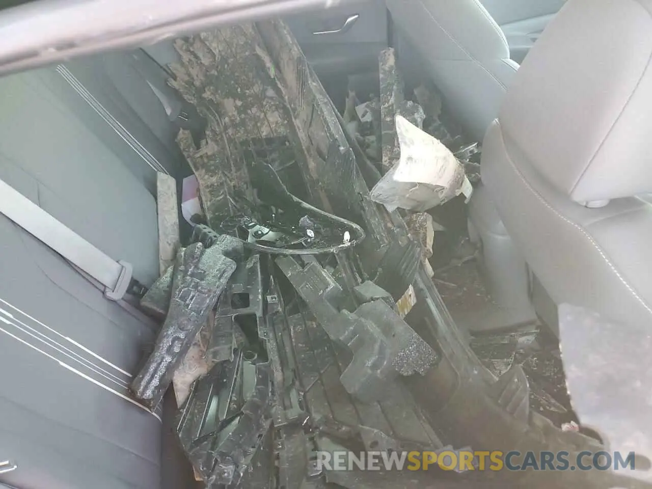 13 Photograph of a damaged car KMHLM4DG0RU776677 HYUNDAI ELANTRA 2024