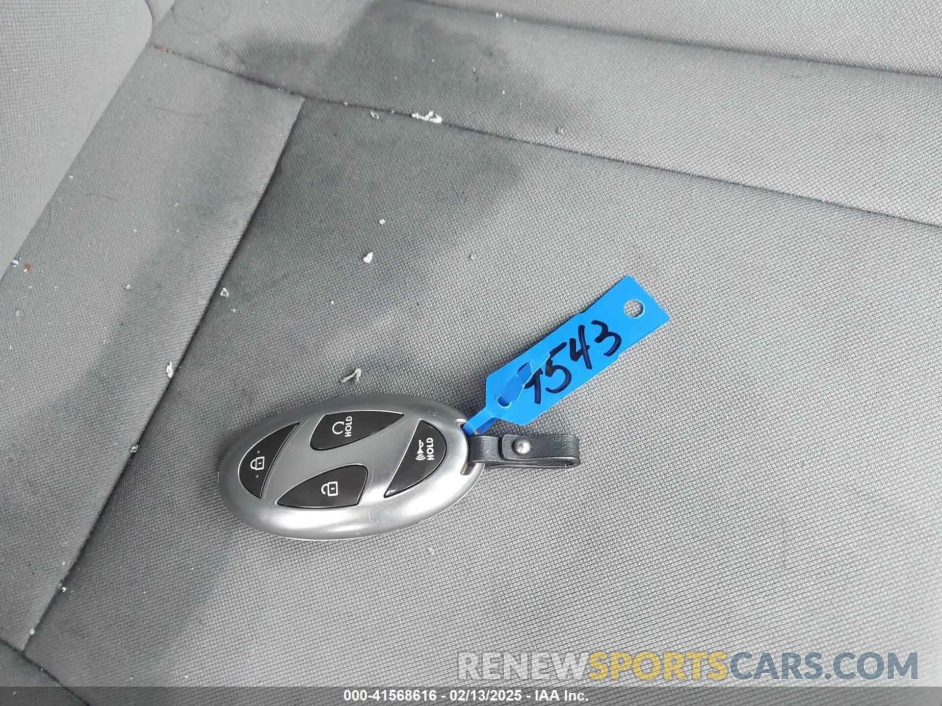 11 Фотография поврежденного автомобиля KMHLM4DG0RU780986 HYUNDAI ELANTRA 2024