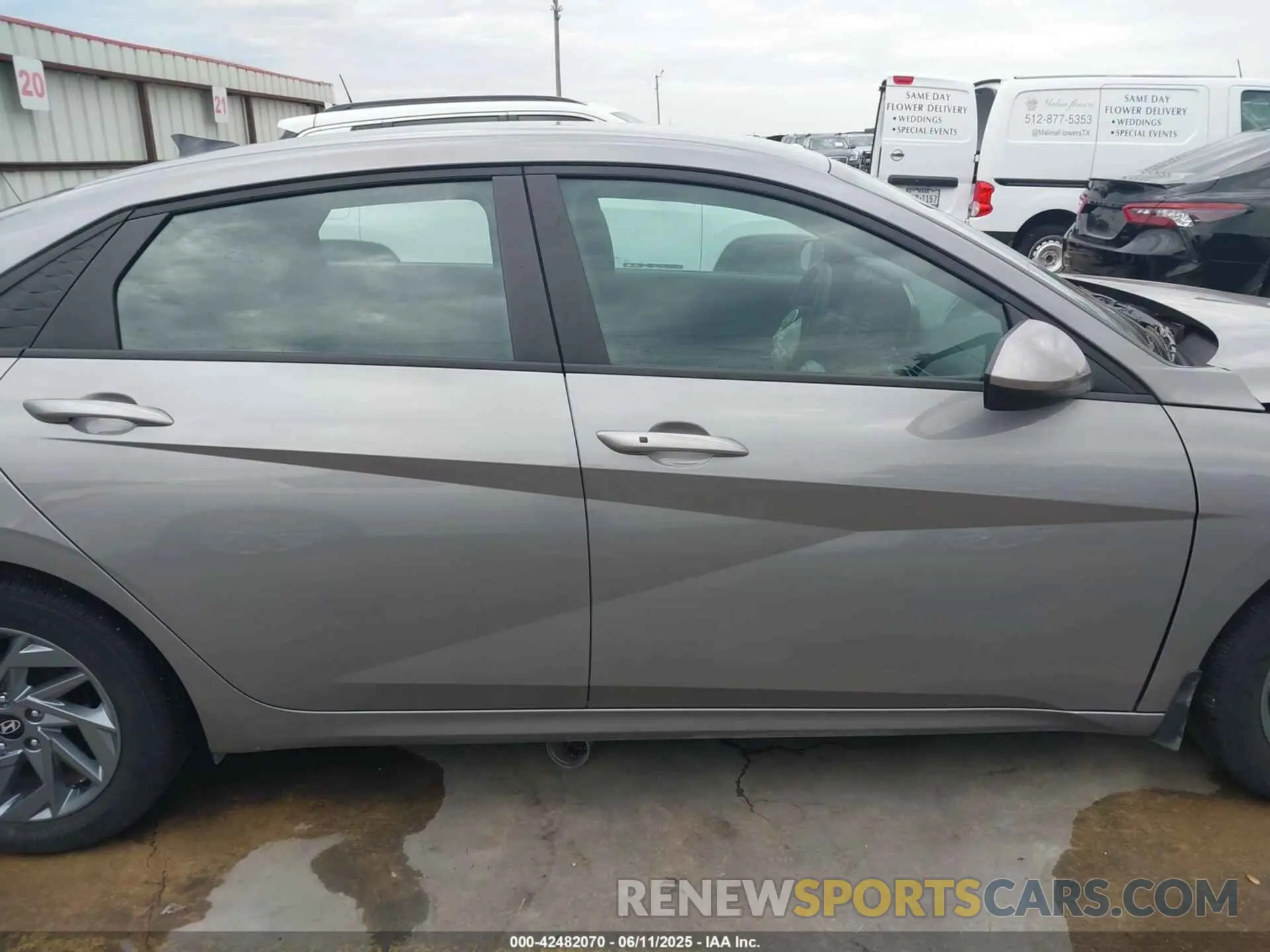 13 Photograph of a damaged car KMHLM4DG0RU815588 HYUNDAI ELANTRA 2024