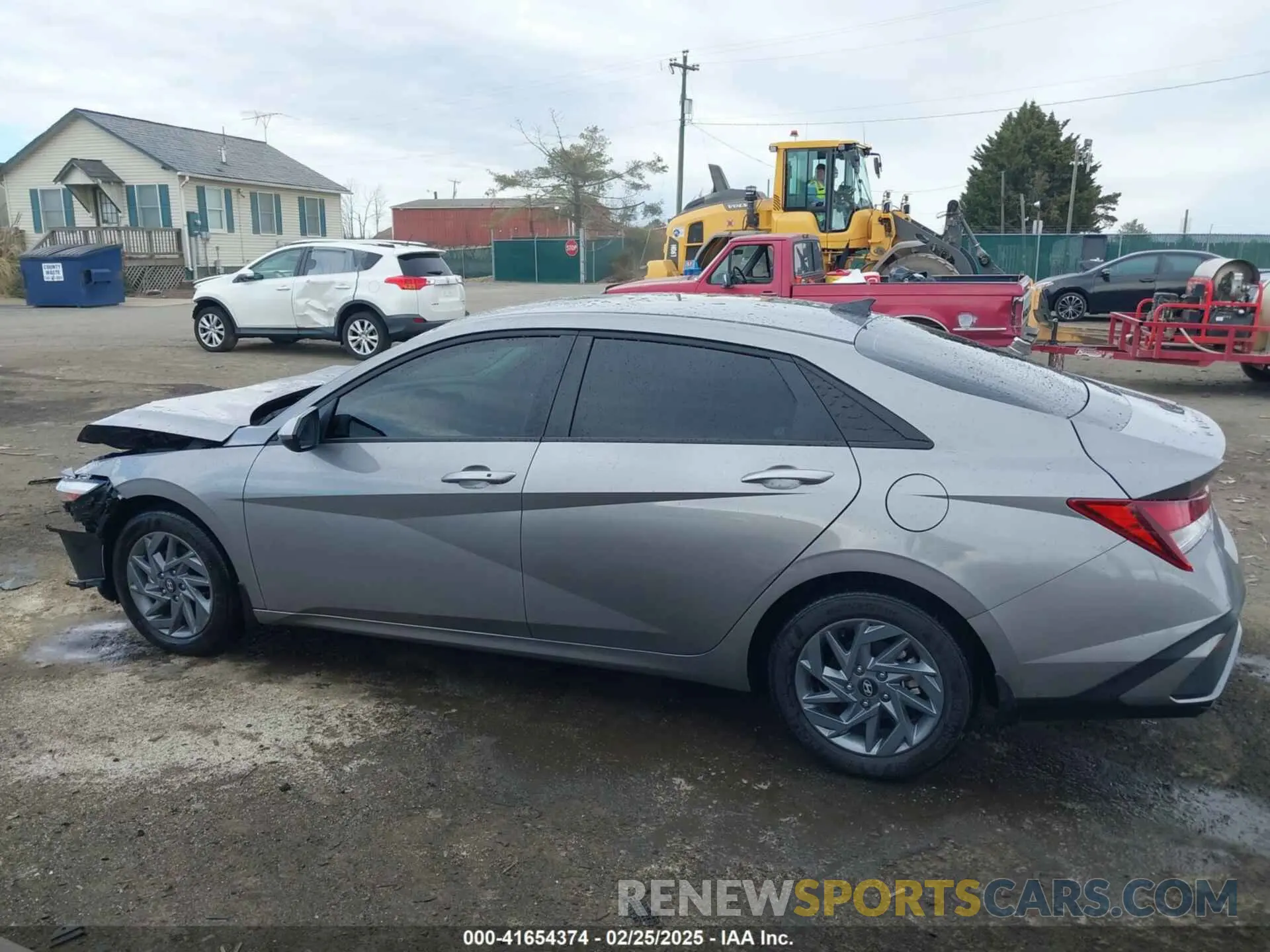 15 Фотография поврежденного автомобиля KMHLM4DG0RU817079 HYUNDAI ELANTRA 2024