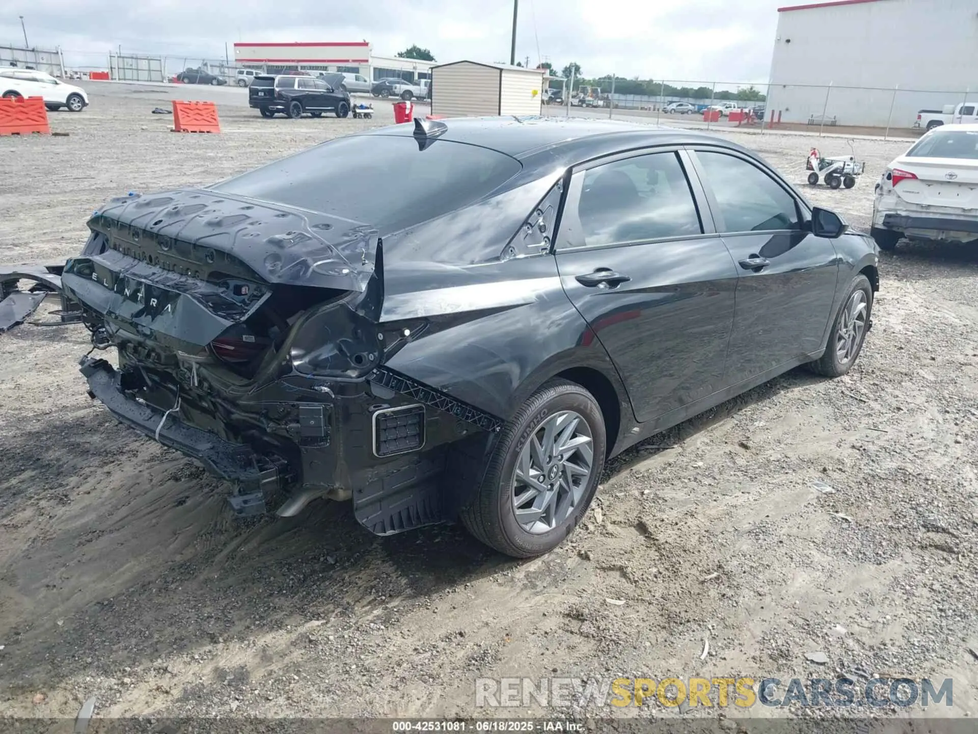 4 Photograph of a damaged car KMHLM4DG0RU833010 HYUNDAI ELANTRA 2024