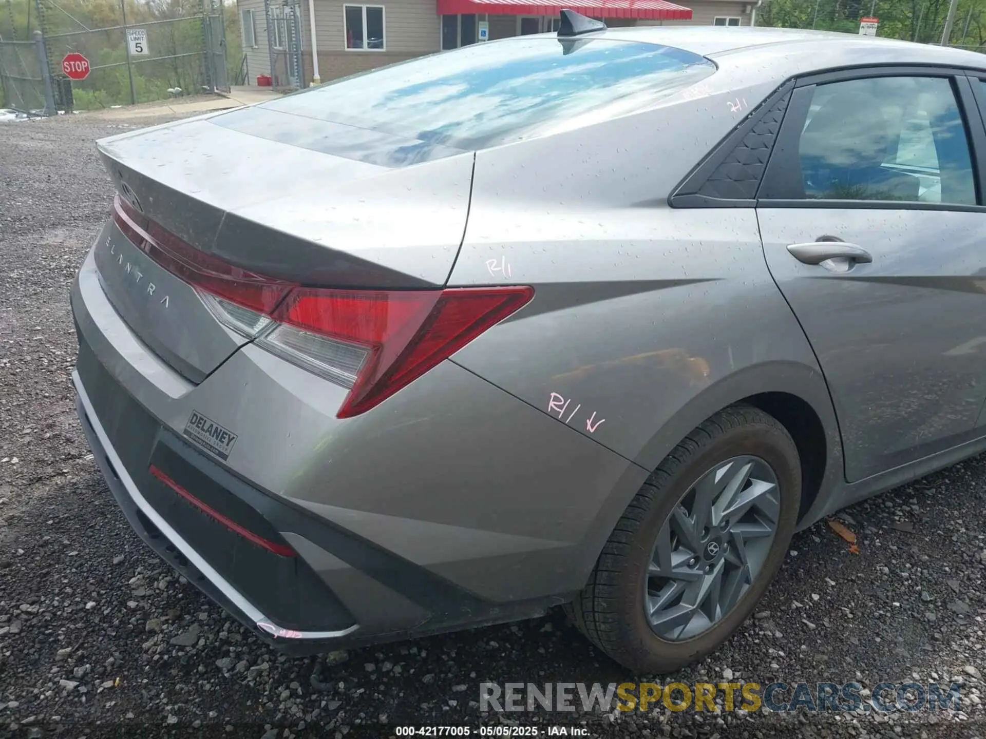 20 Photograph of a damaged car KMHLM4DG1RU658587 HYUNDAI ELANTRA 2024