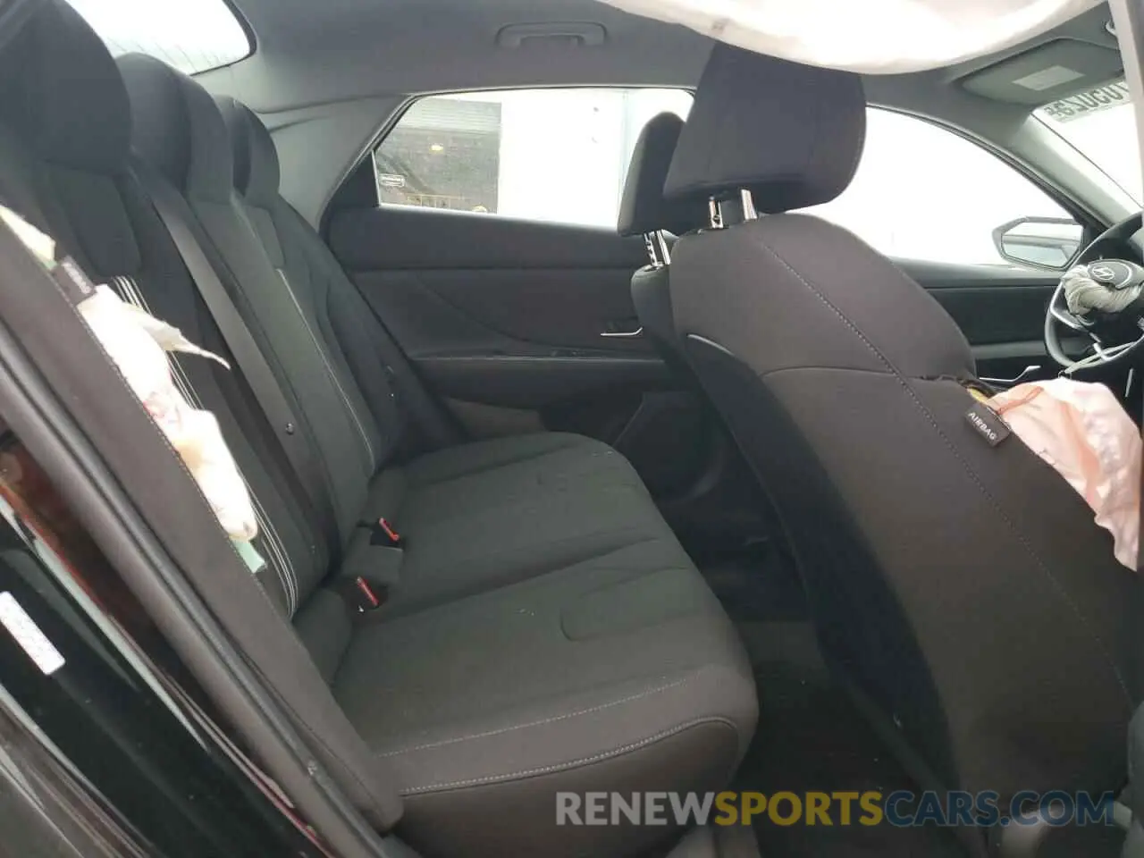 11 Фотография поврежденного автомобиля KMHLM4DG1RU691170 HYUNDAI ELANTRA 2024