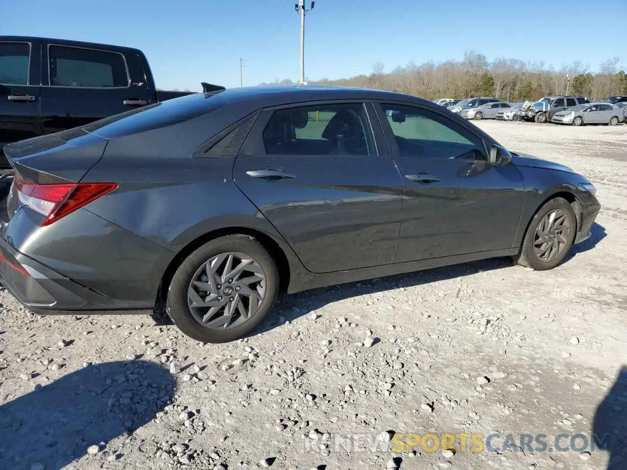 3 Photograph of a damaged car KMHLM4DG1RU691587 HYUNDAI ELANTRA 2024